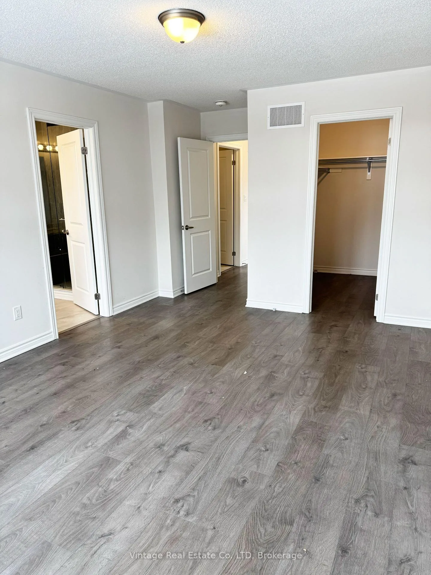 Photo 17 of Unit MAIN FLOOR, 49 Sapphire Way, Thorold, Rolling Meadows — HOMEH