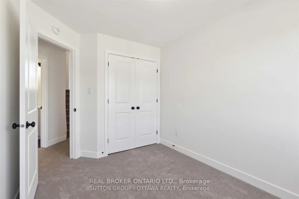 Photo 14 of 47 Staples Boulevard, Smiths Falls — HOMEH