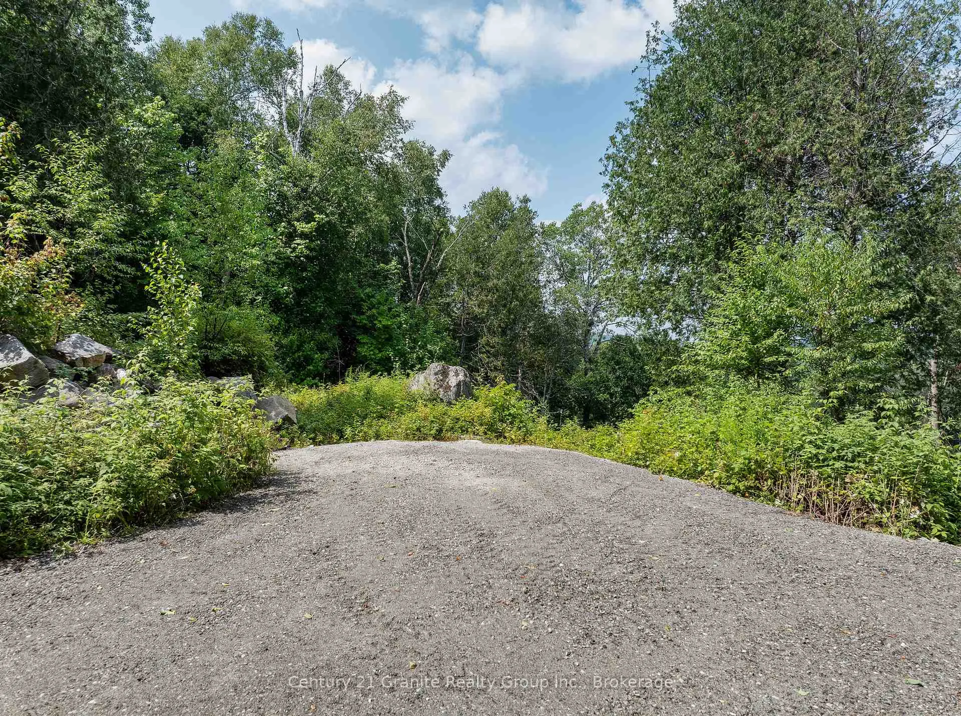 Photo 10 of 1059 Dunn Road, Minden Hills, Lutterworth — HOMEH