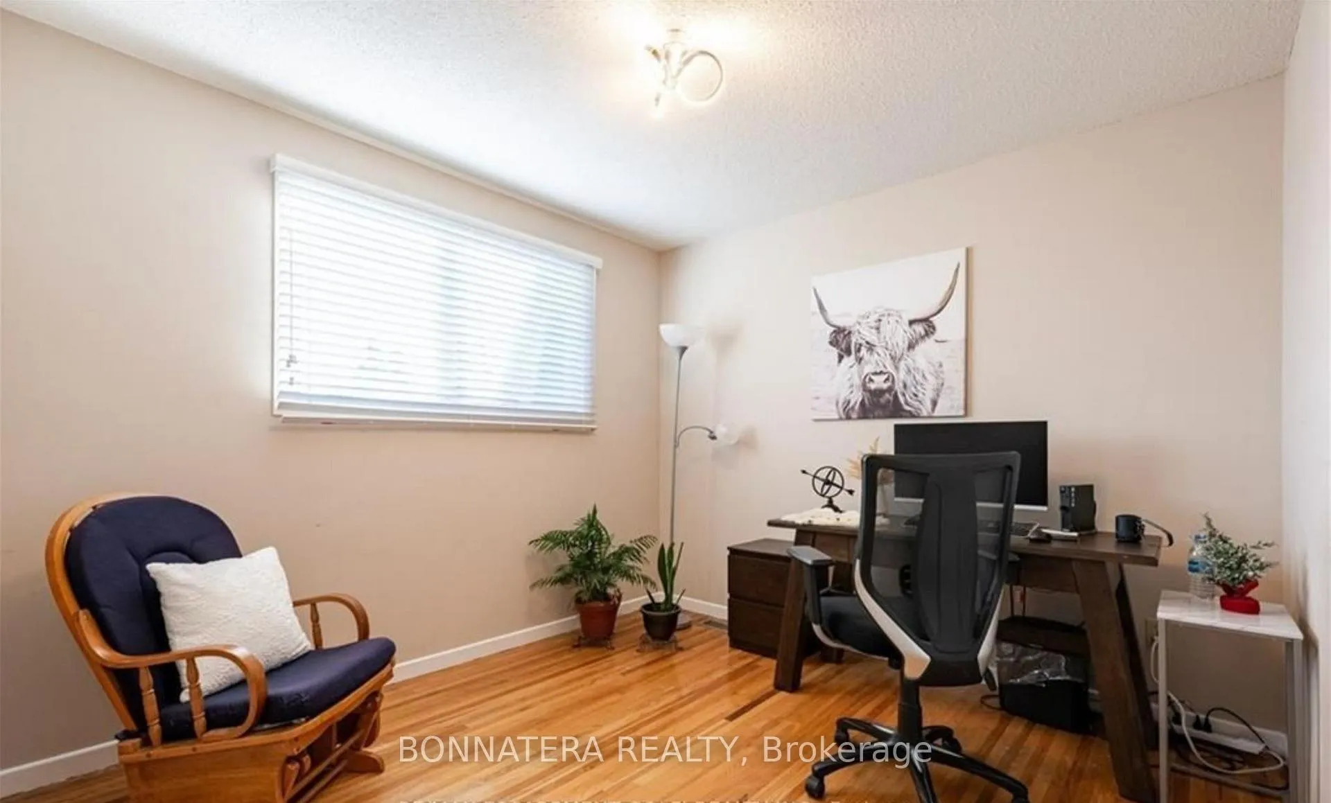Photo 14 of Unit Upper unit, 50 Cedardale Avenue, St. Catharines, Secord Woods — HOMEH