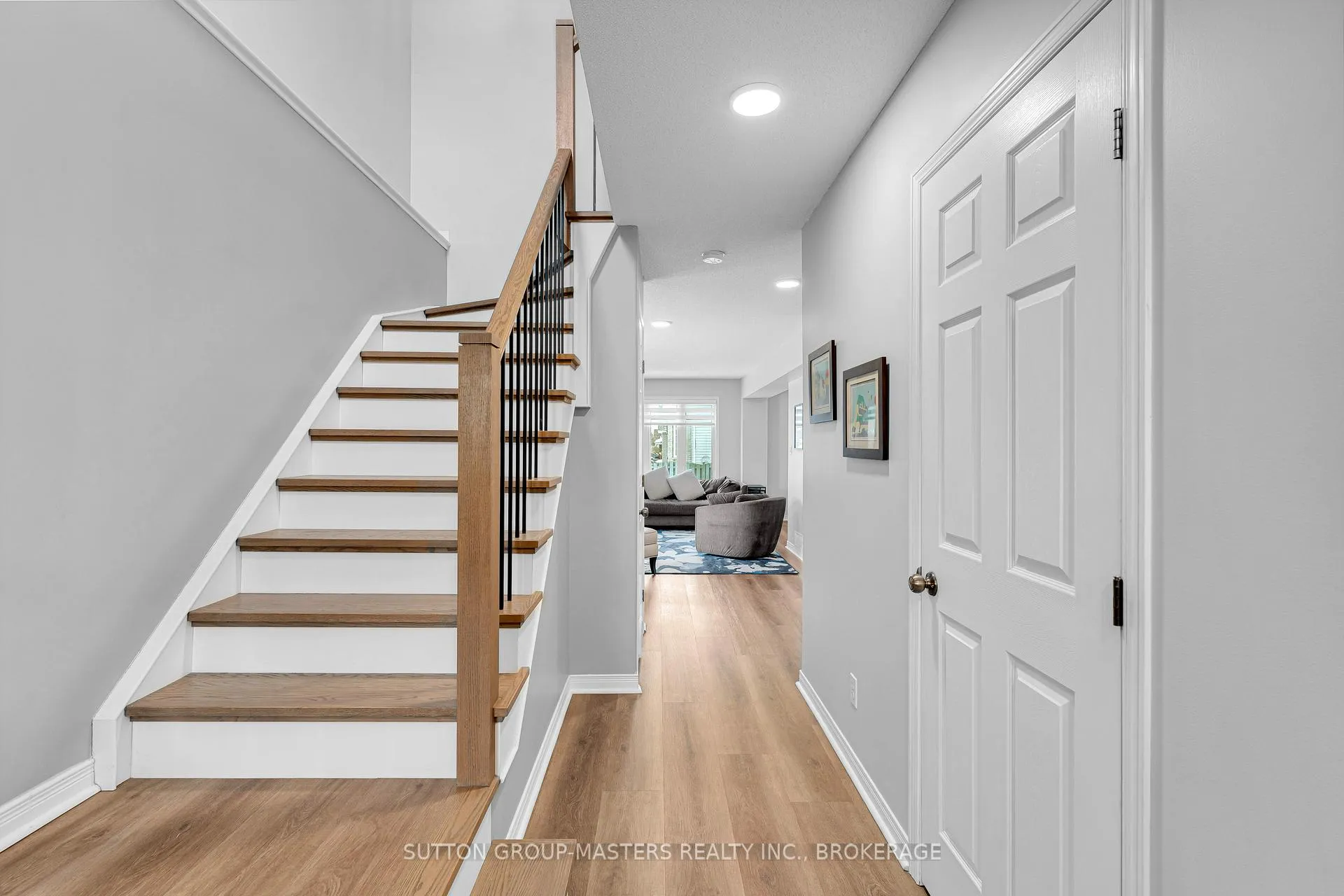 Photo 6 of 1041 Rainbow Crescent, Kingston, Kingston East (Incl Barret Crt) — HOMEH