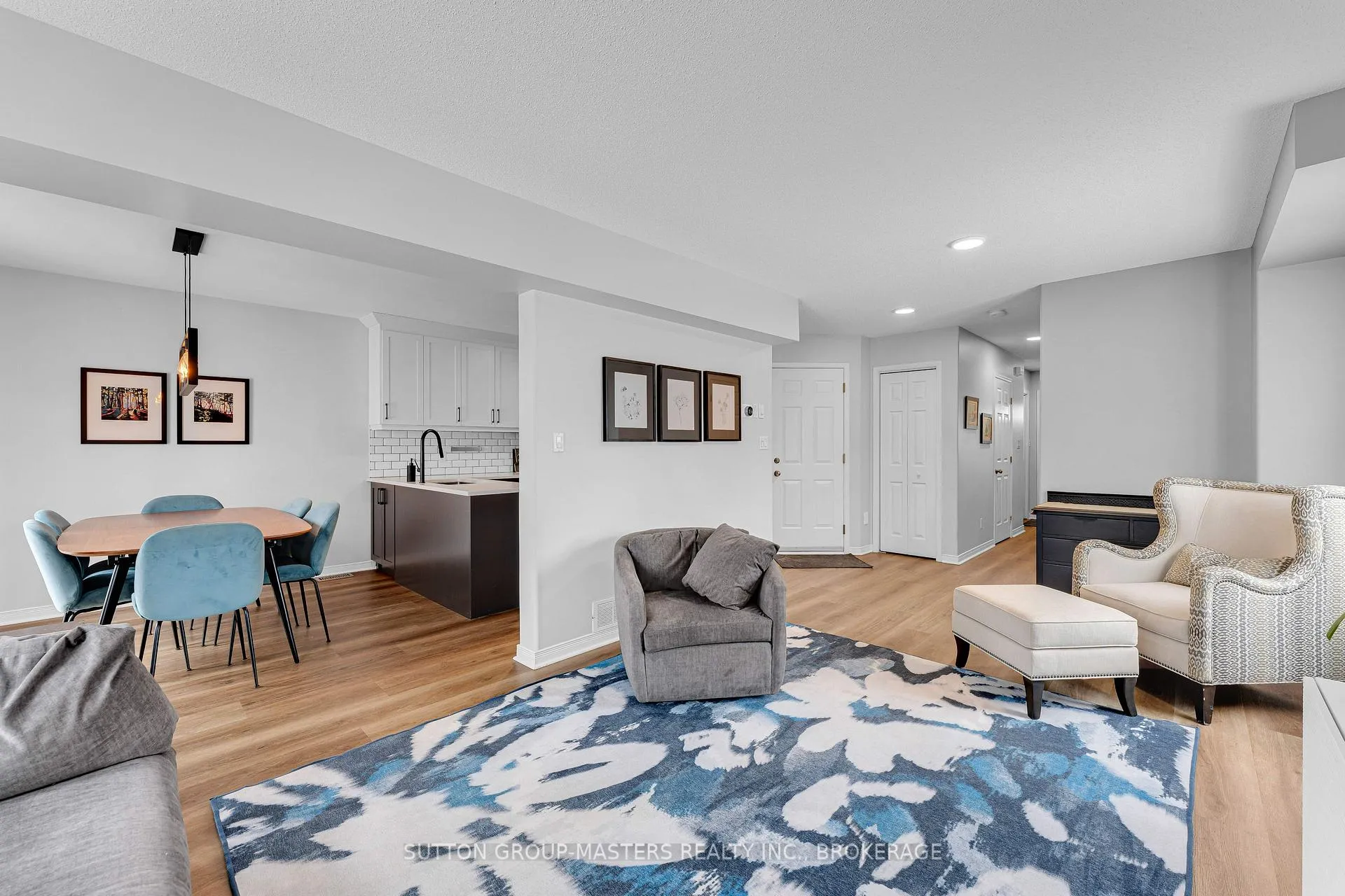 Photo 11 of 1041 Rainbow Crescent, Kingston, Kingston East (Incl Barret Crt) — HOMEH