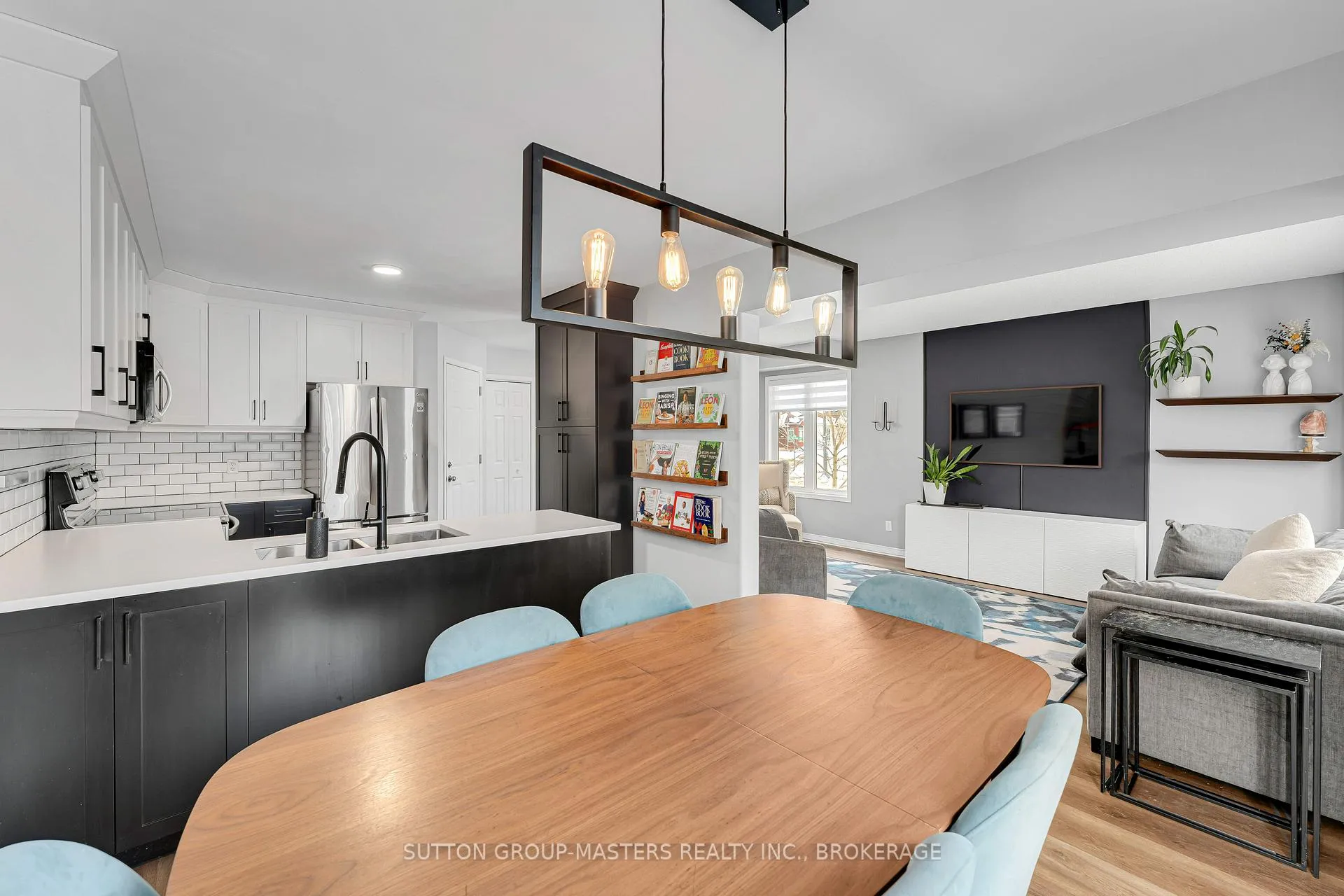 Photo 15 of 1041 Rainbow Crescent, Kingston, Kingston East (Incl Barret Crt) — HOMEH