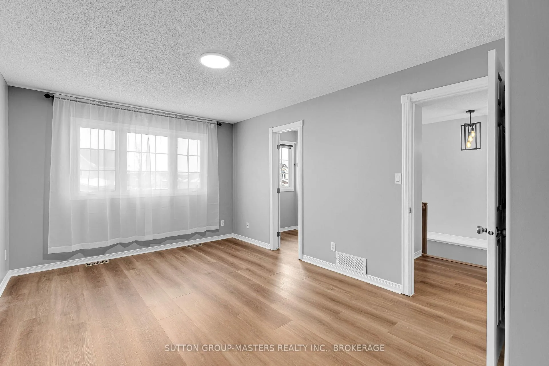 Photo 23 of 1041 Rainbow Crescent, Kingston, Kingston East (Incl Barret Crt) — HOMEH