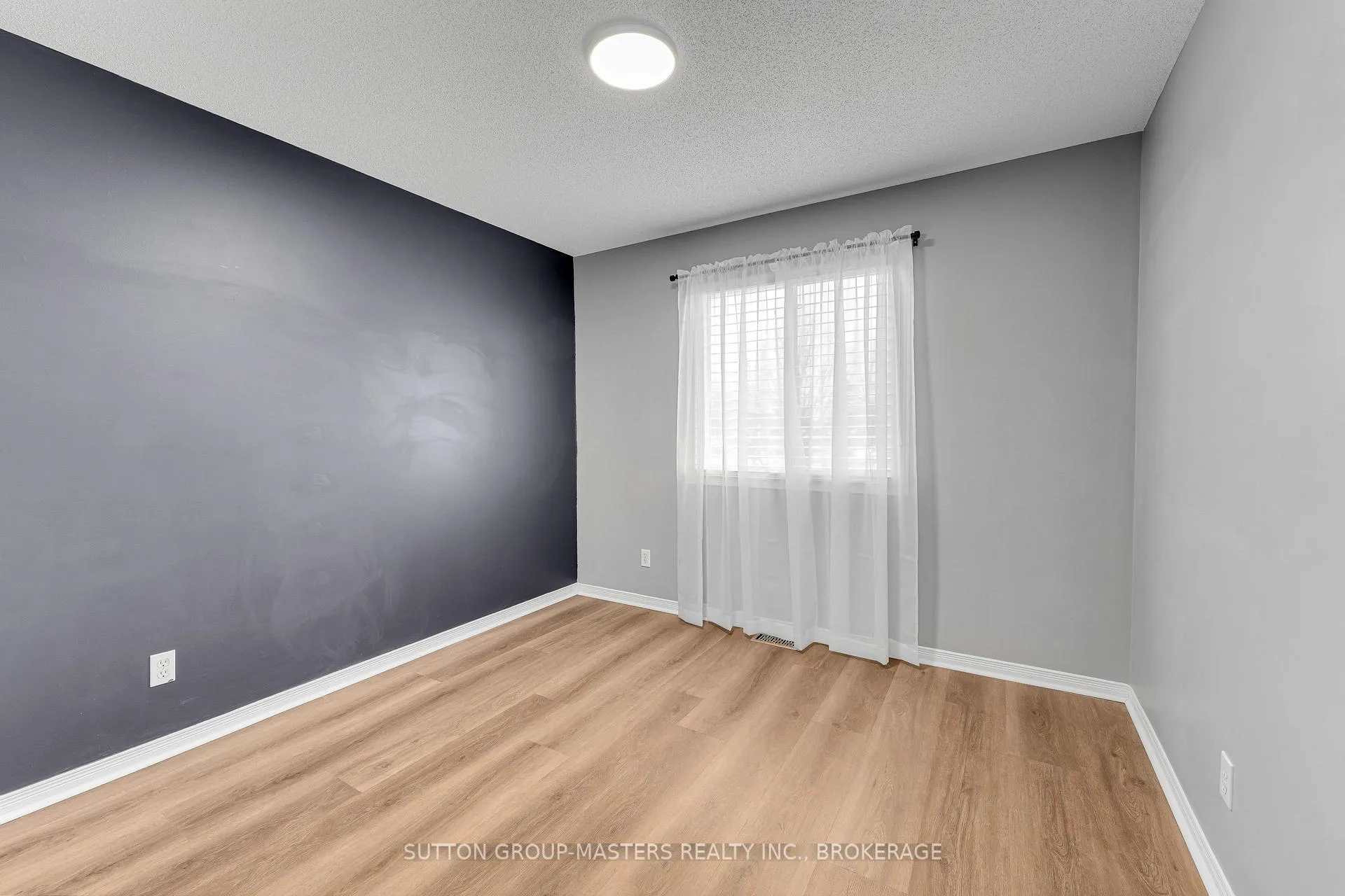 Photo 28 of 1041 Rainbow Crescent, Kingston, Kingston East (Incl Barret Crt) — HOMEH