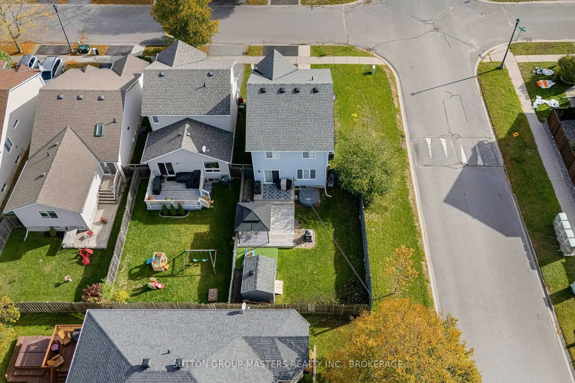 Photo 46 of 1041 Rainbow Crescent, Kingston, Kingston East (Incl Barret Crt) — HOMEH