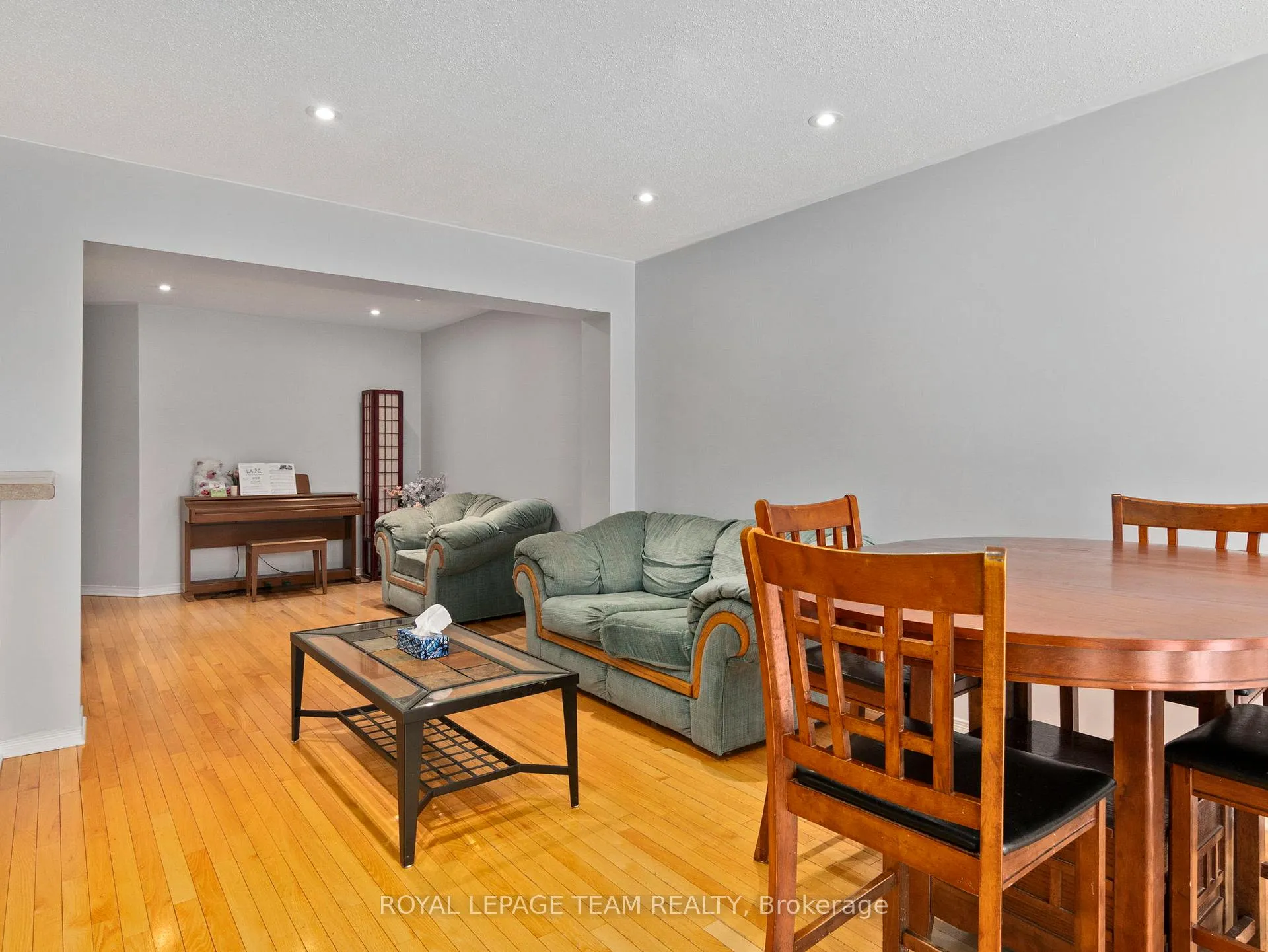 Photo 3 of 185 Deercroft Avenue, Ottawa, Barrhaven - Longfields — HOMEH