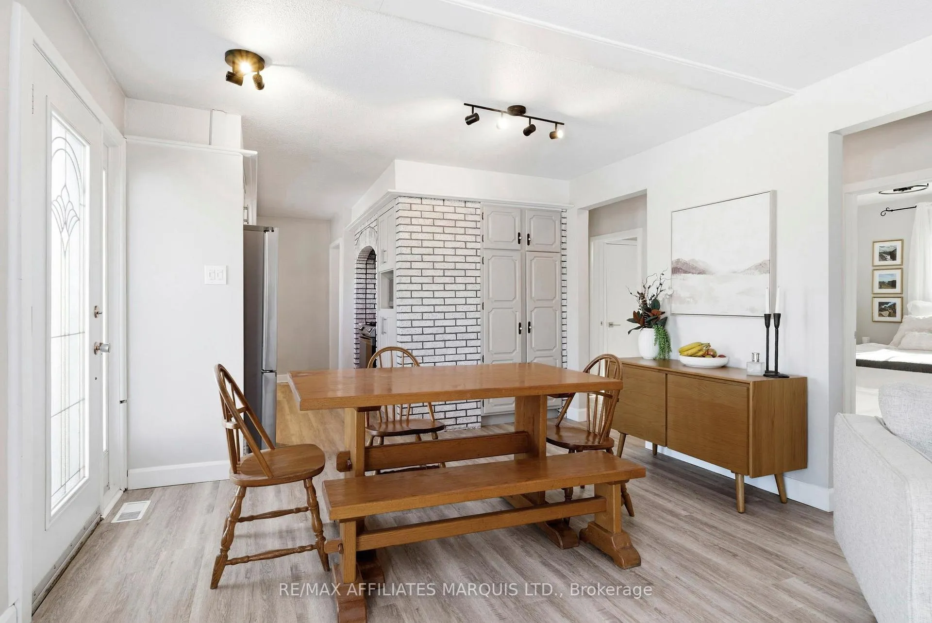 Photo 6 of 1057 Roy Avenue, Cornwall — HOMEH