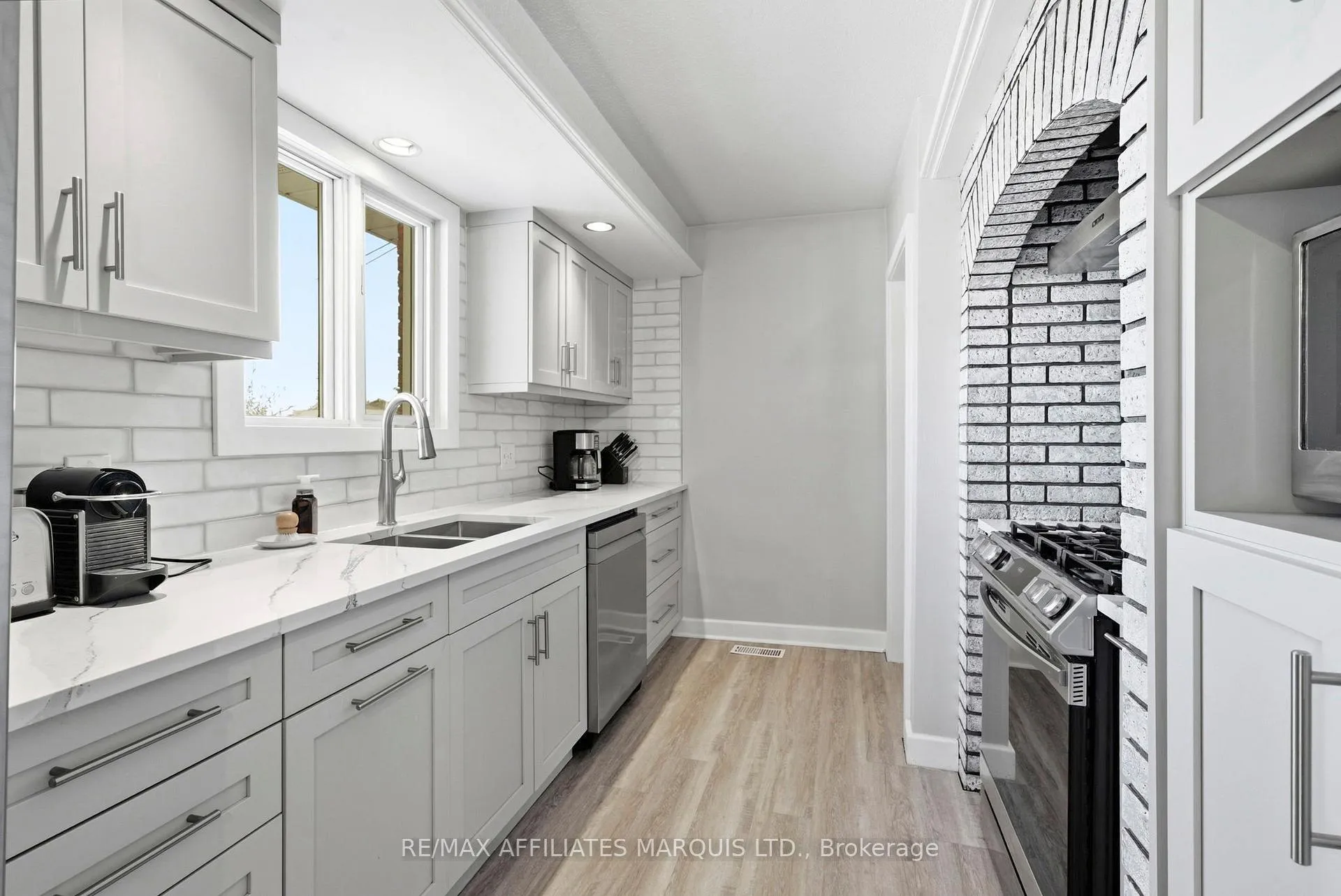 Photo 8 of 1057 Roy Avenue, Cornwall — HOMEH