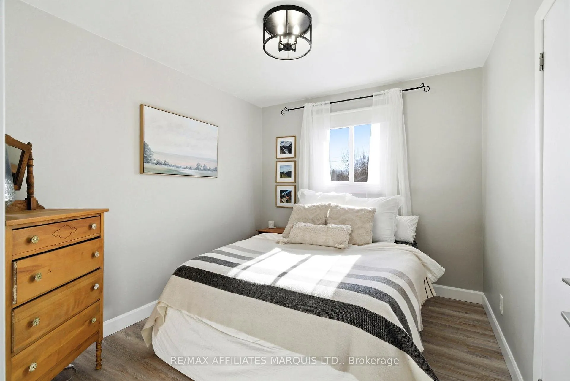 Photo 13 of 1057 Roy Avenue, Cornwall — HOMEH