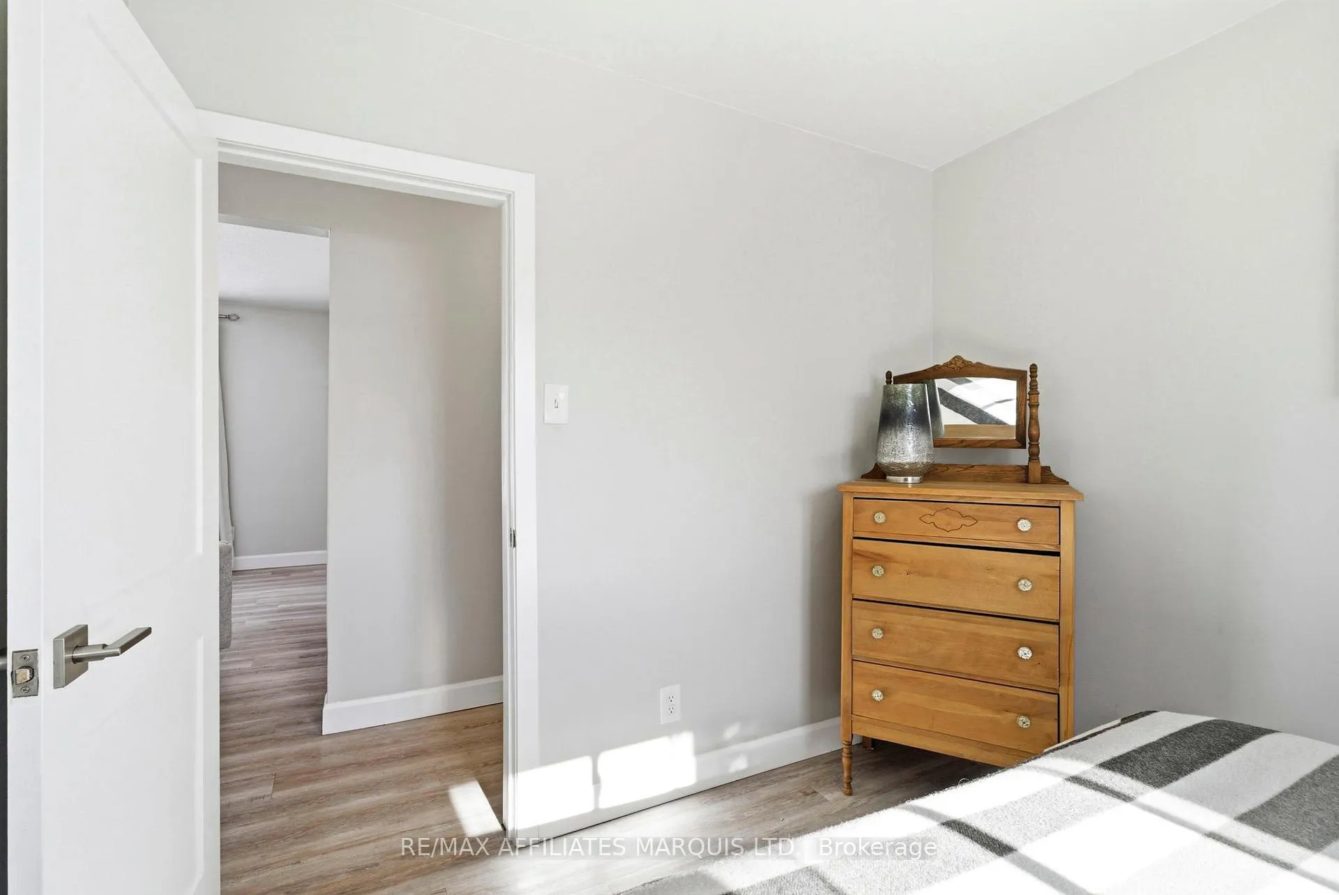 Photo 14 of 1057 Roy Avenue, Cornwall — HOMEH