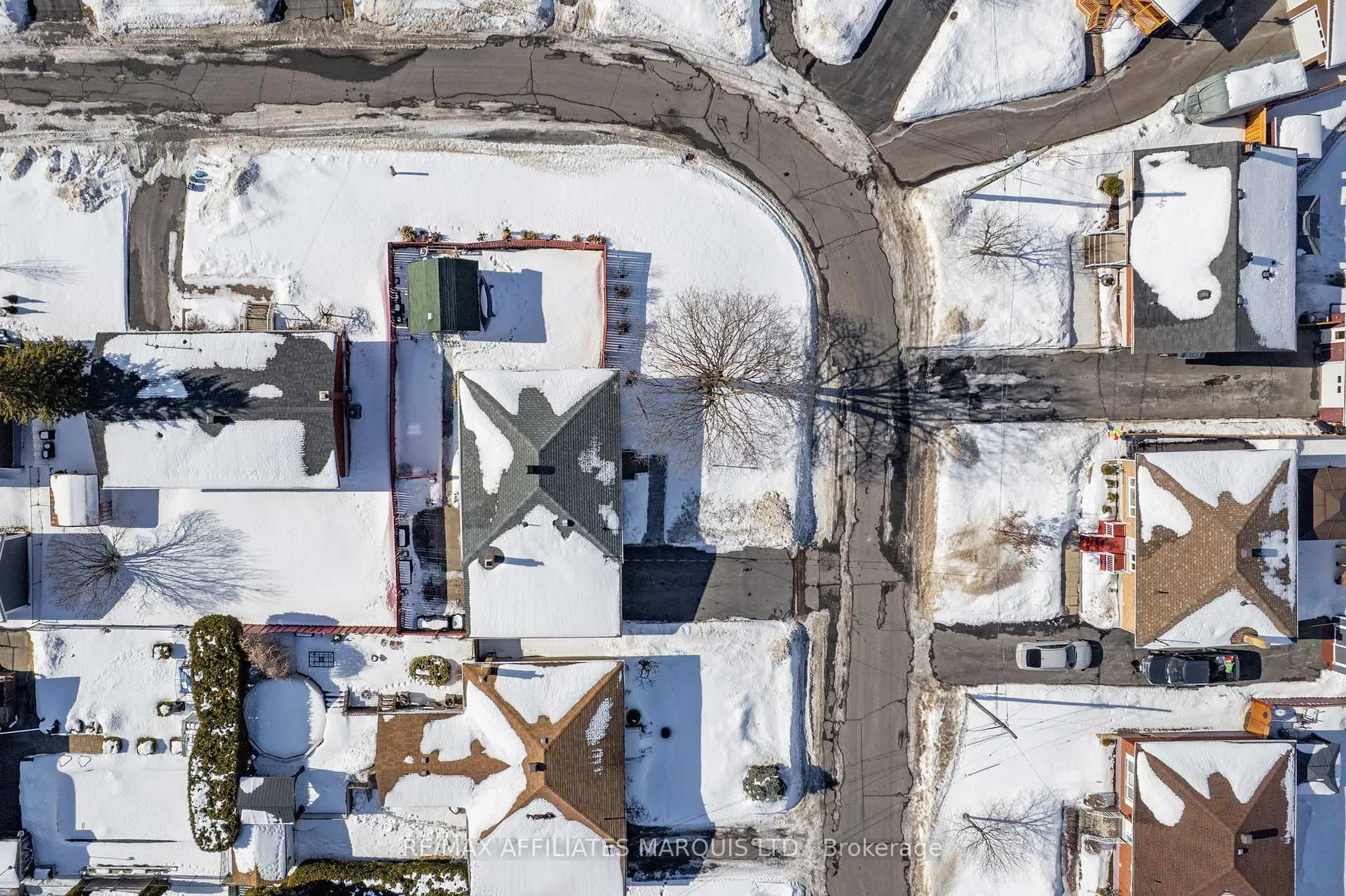 Photo 33 of 1057 Roy Avenue, Cornwall — HOMEH