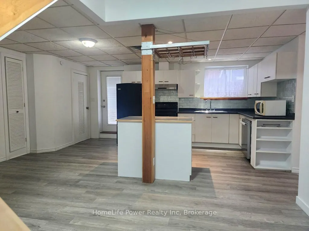 Photo 2 of 110 Surrey Street E, Guelph, Downtown — HOMEH