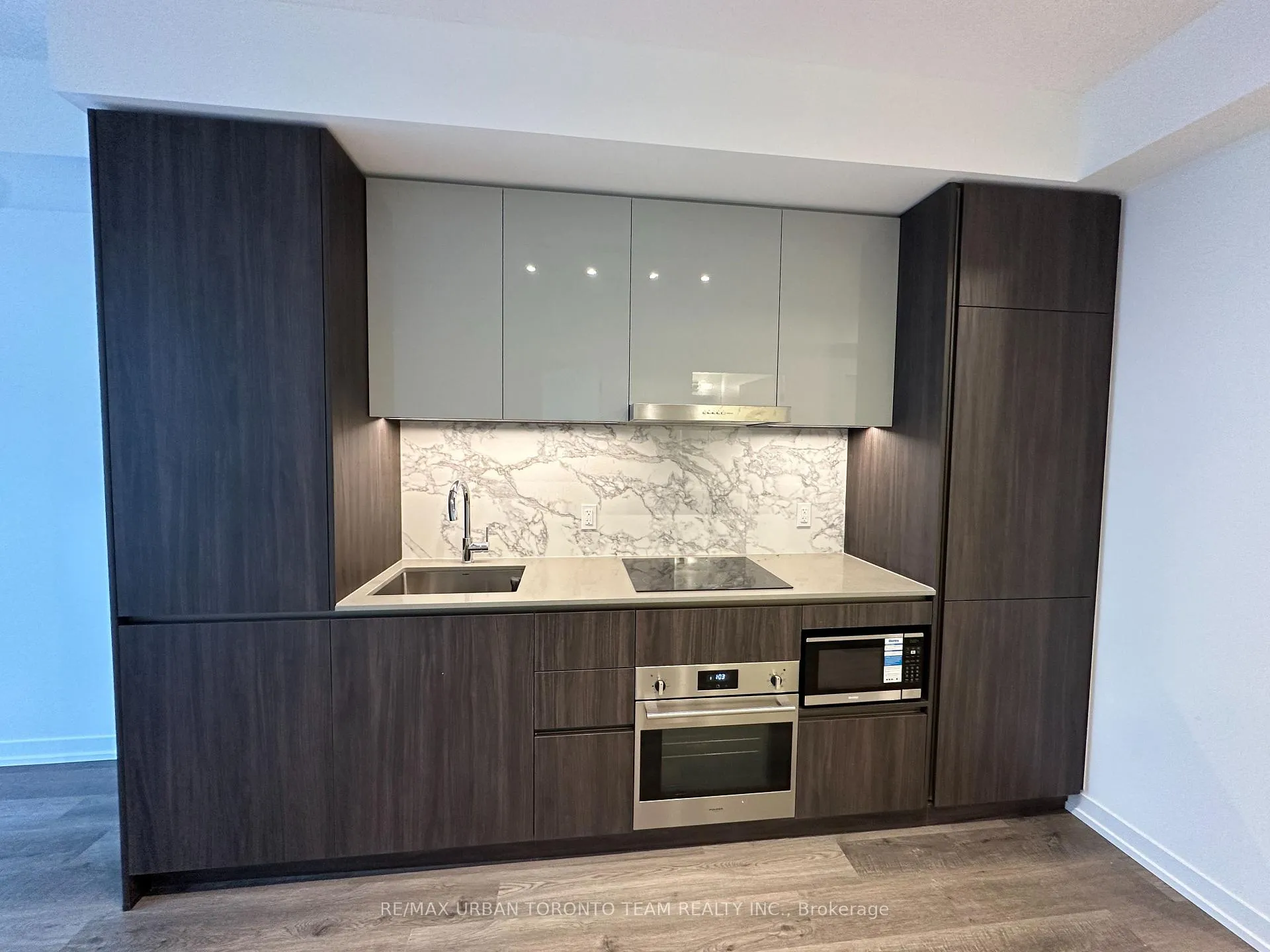 Photo 3 of Unit 4808, 8 Interchange Way, Vaughan, Vaughan Corporate Centre — HOMEH