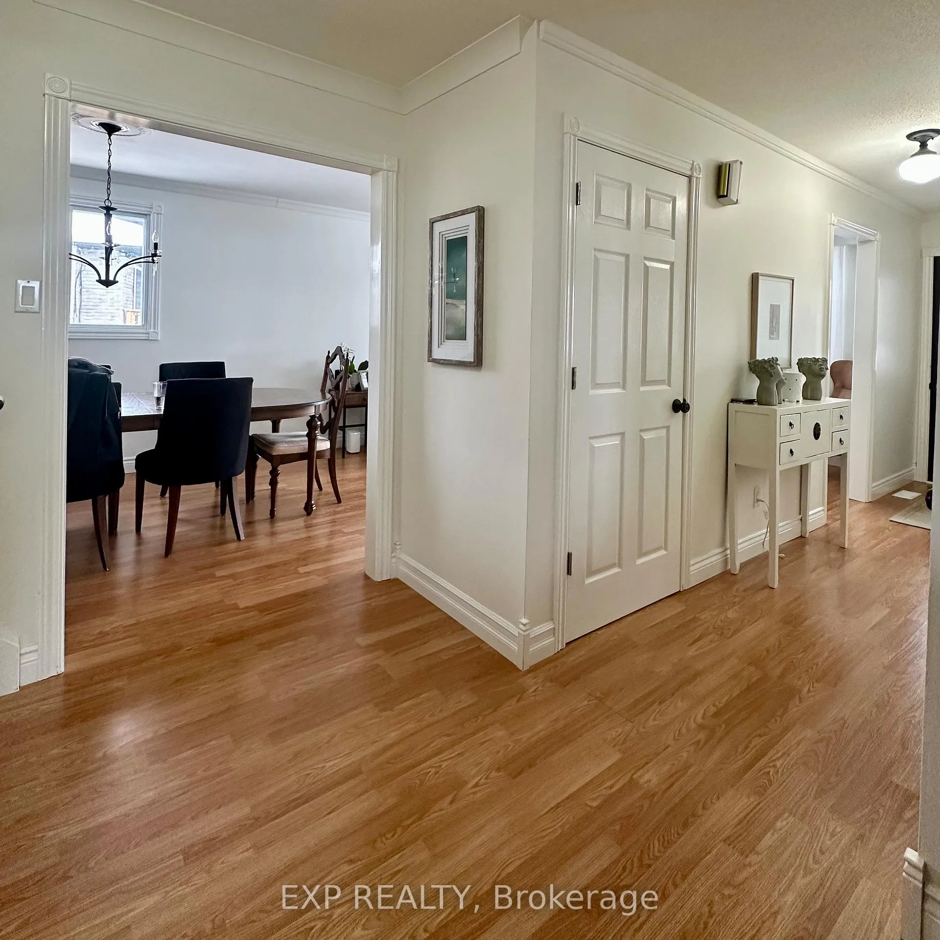 Photo 9 of 578 Highland Crescent, Brock, Beaverton — HOMEH