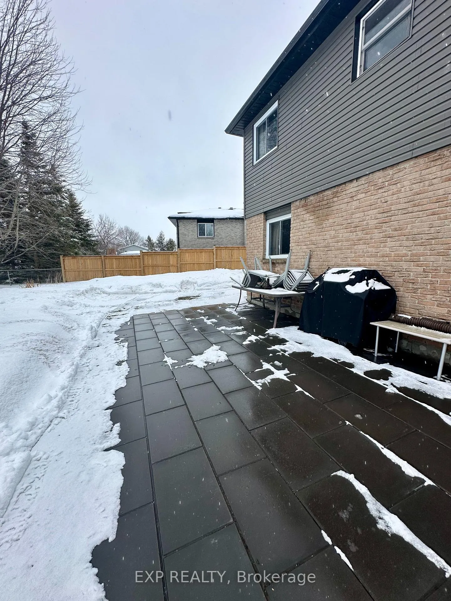 Photo 30 of 578 Highland Crescent, Brock, Beaverton — HOMEH