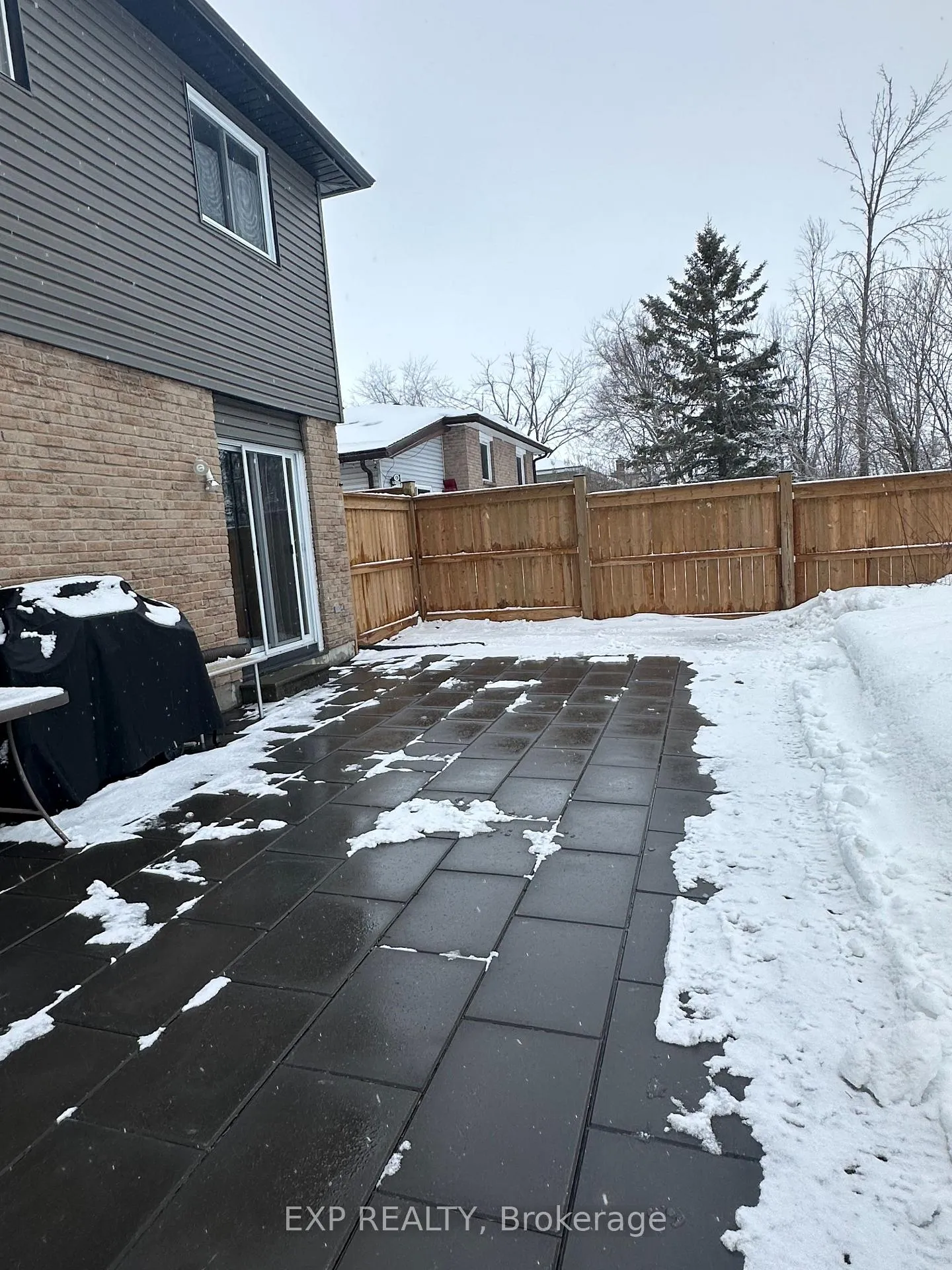 Photo 31 of 578 Highland Crescent, Brock, Beaverton — HOMEH