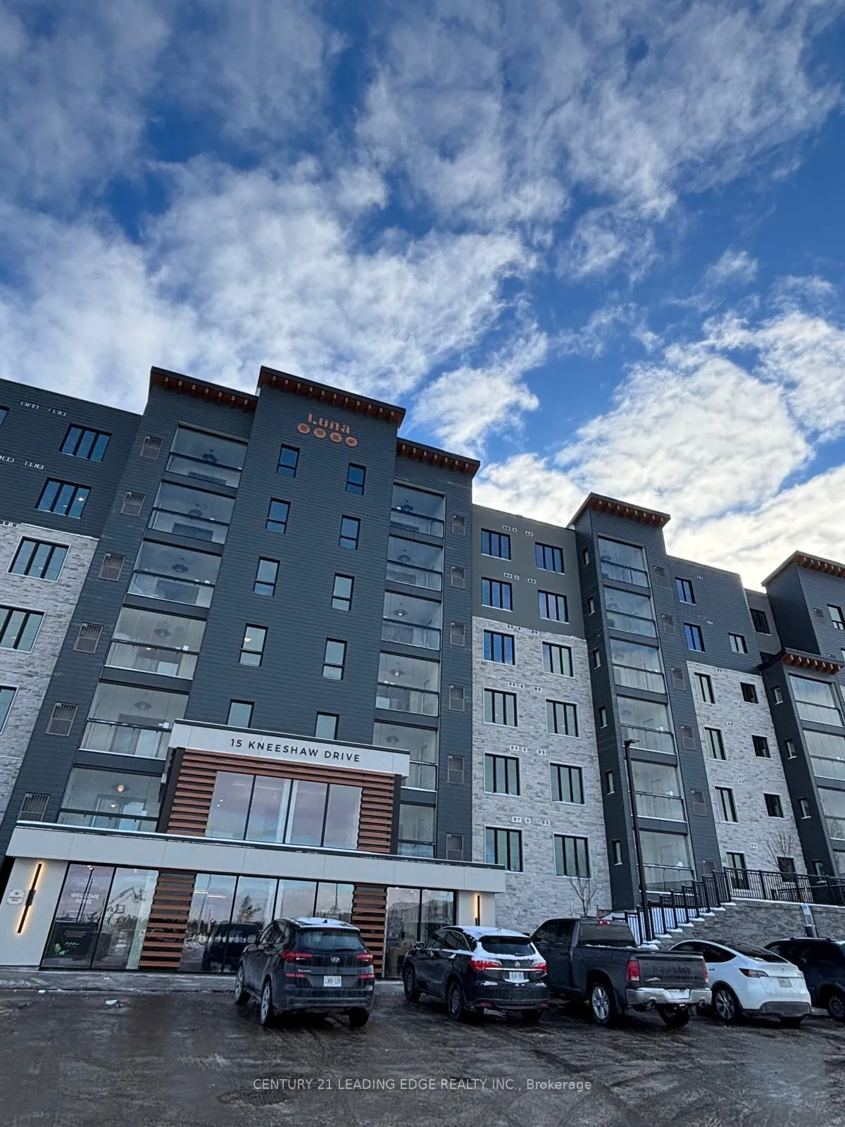 Front of Unit 307, 15 Kneeshaw Drive