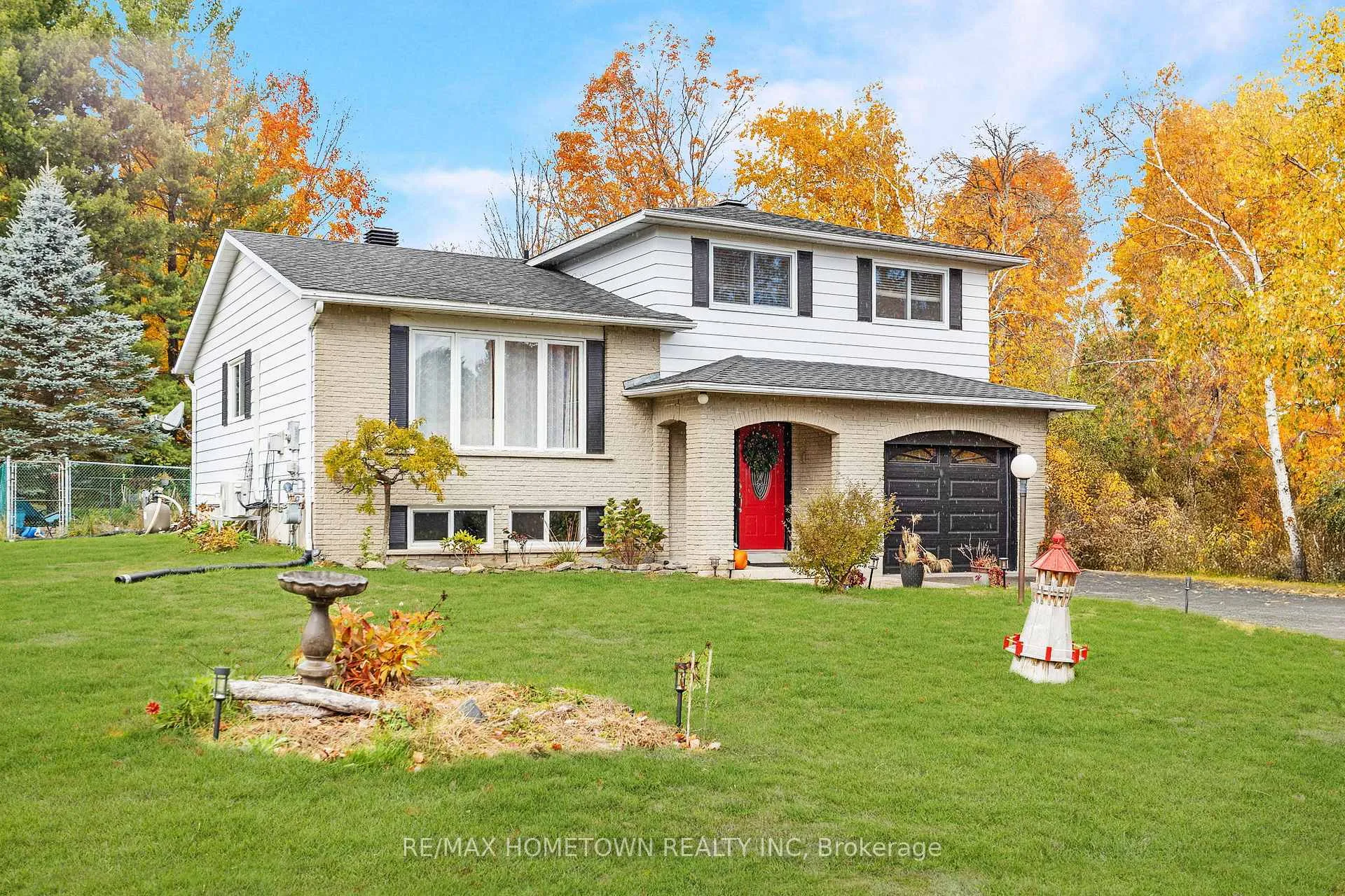 Photo 1 of 4 Meikle Drive, Augusta, Augusta Twp — HOMEH