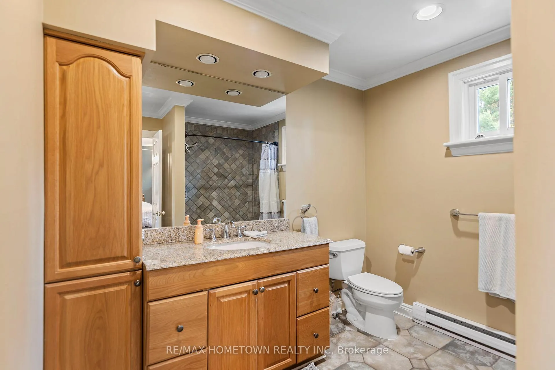 Photo 25 of 4 Meikle Drive, Augusta, Augusta Twp — HOMEH