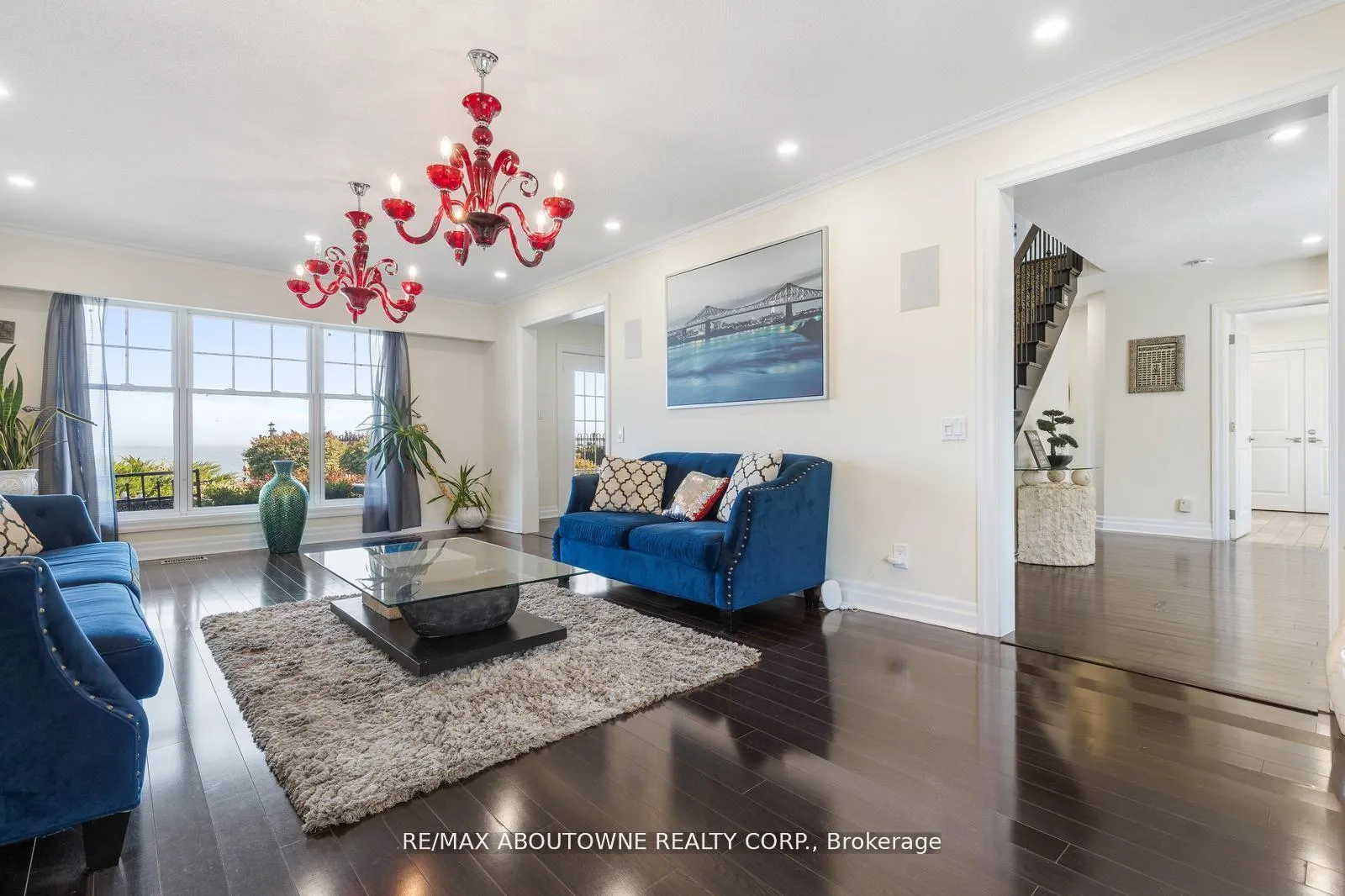 Photo 9 of 1073 North Service Road, Hamilton, Stoney Creek — HOMEH