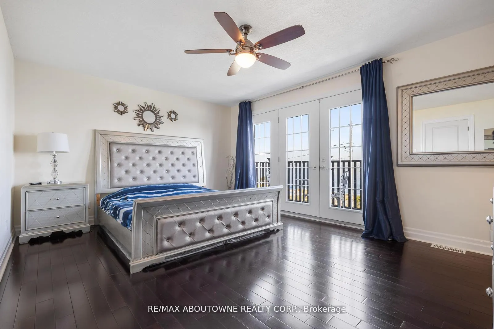 Photo 21 of 1073 North Service Road, Hamilton, Stoney Creek — HOMEH