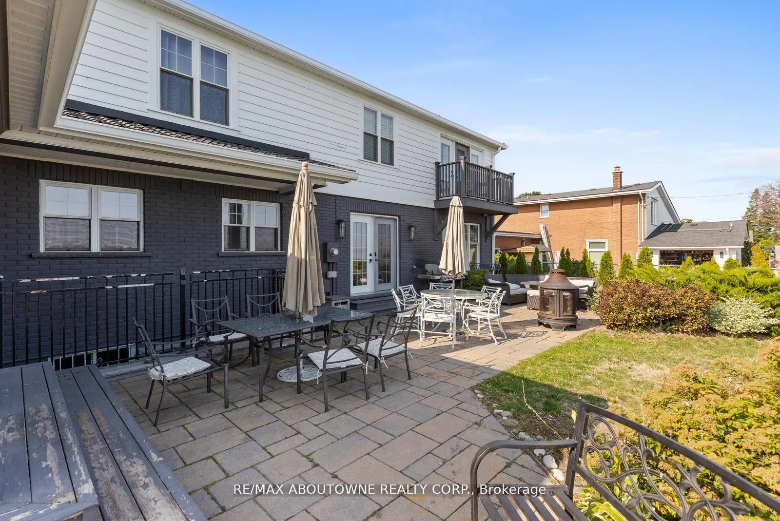 Photo 43 of 1073 North Service Road, Hamilton, Stoney Creek — HOMEH