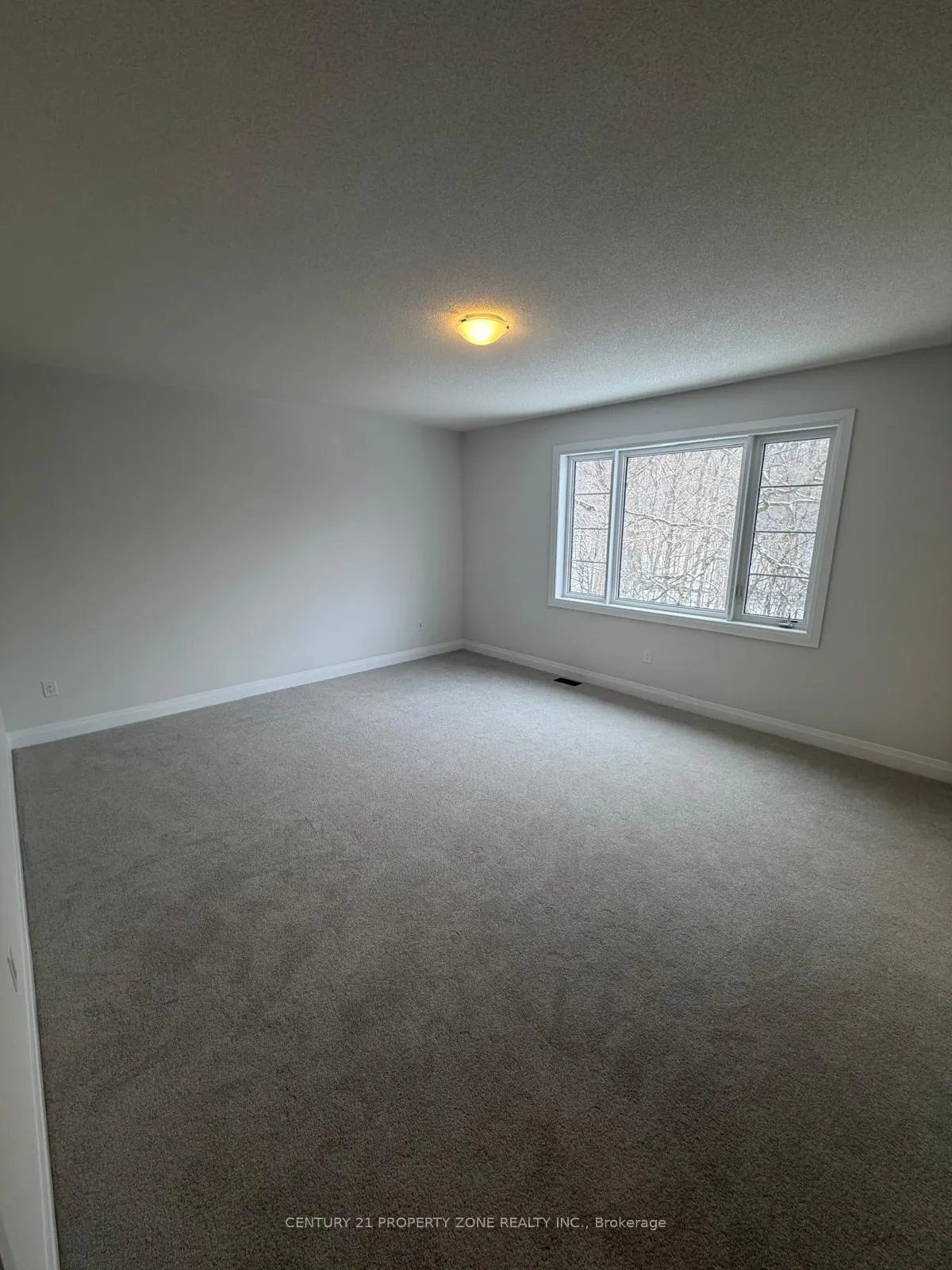 Photo 15 of 131 Antibes Drive, Brampton, Credit Valley — HOMEH