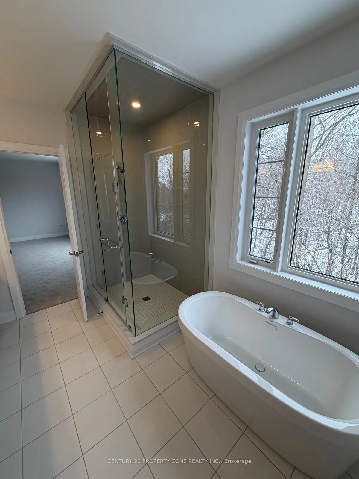 Photo 19 of 131 Antibes Drive, Brampton, Credit Valley — HOMEH