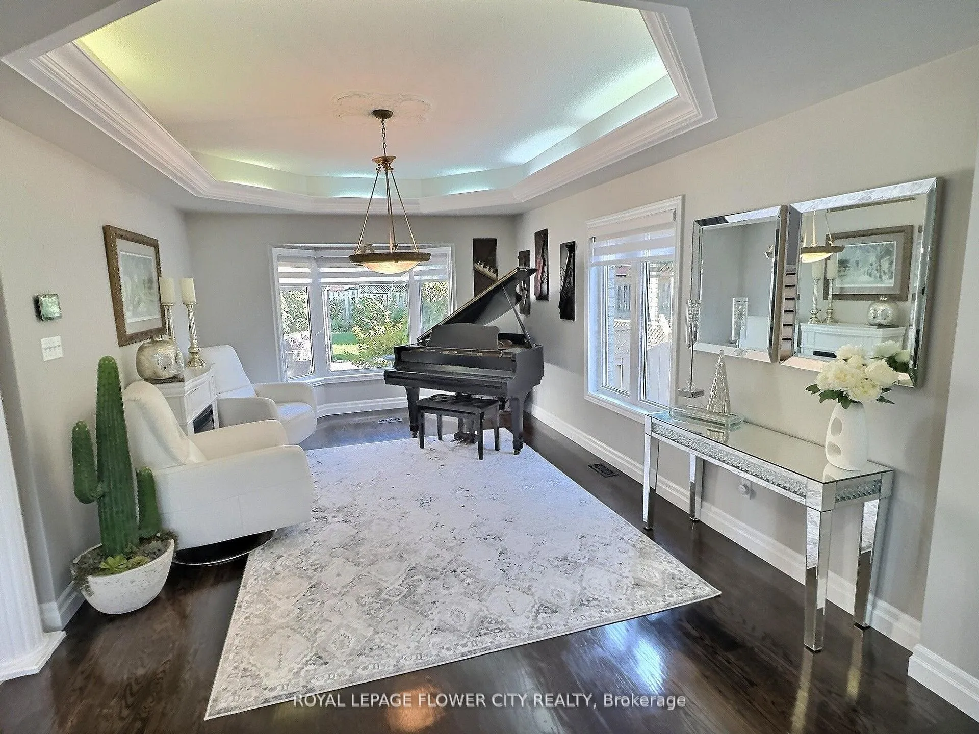 Photo 8 of 70 Colonel Bertram Road, Brampton, Snelgrove — HOMEH