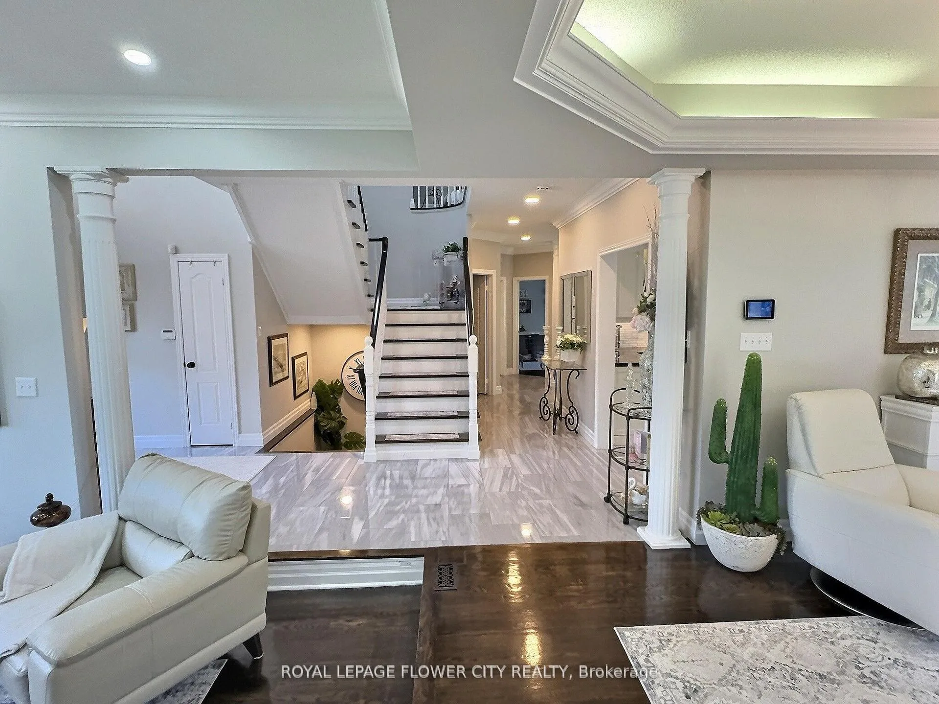 Photo 9 of 70 Colonel Bertram Road, Brampton, Snelgrove — HOMEH
