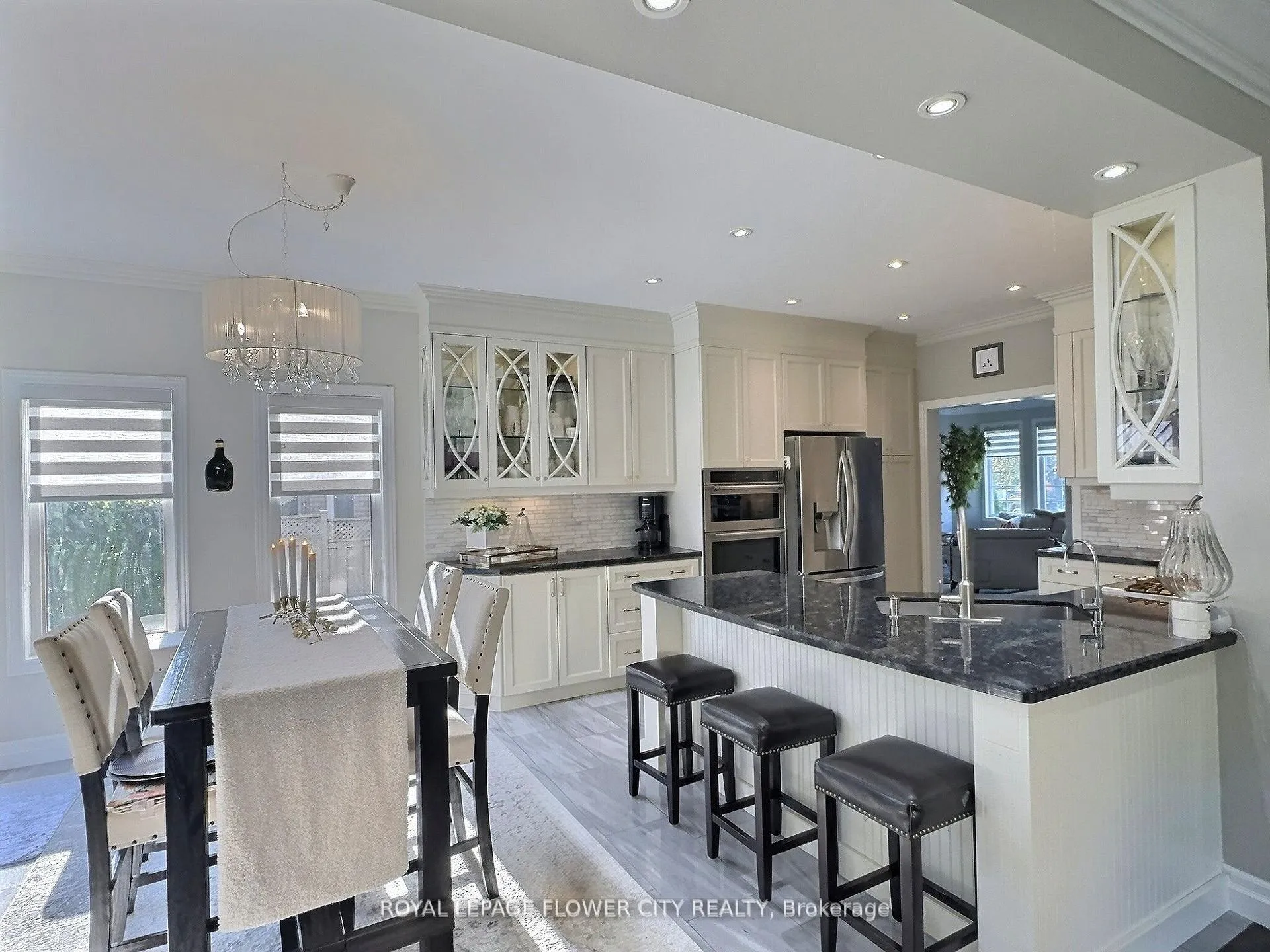 Photo 14 of 70 Colonel Bertram Road, Brampton, Snelgrove — HOMEH