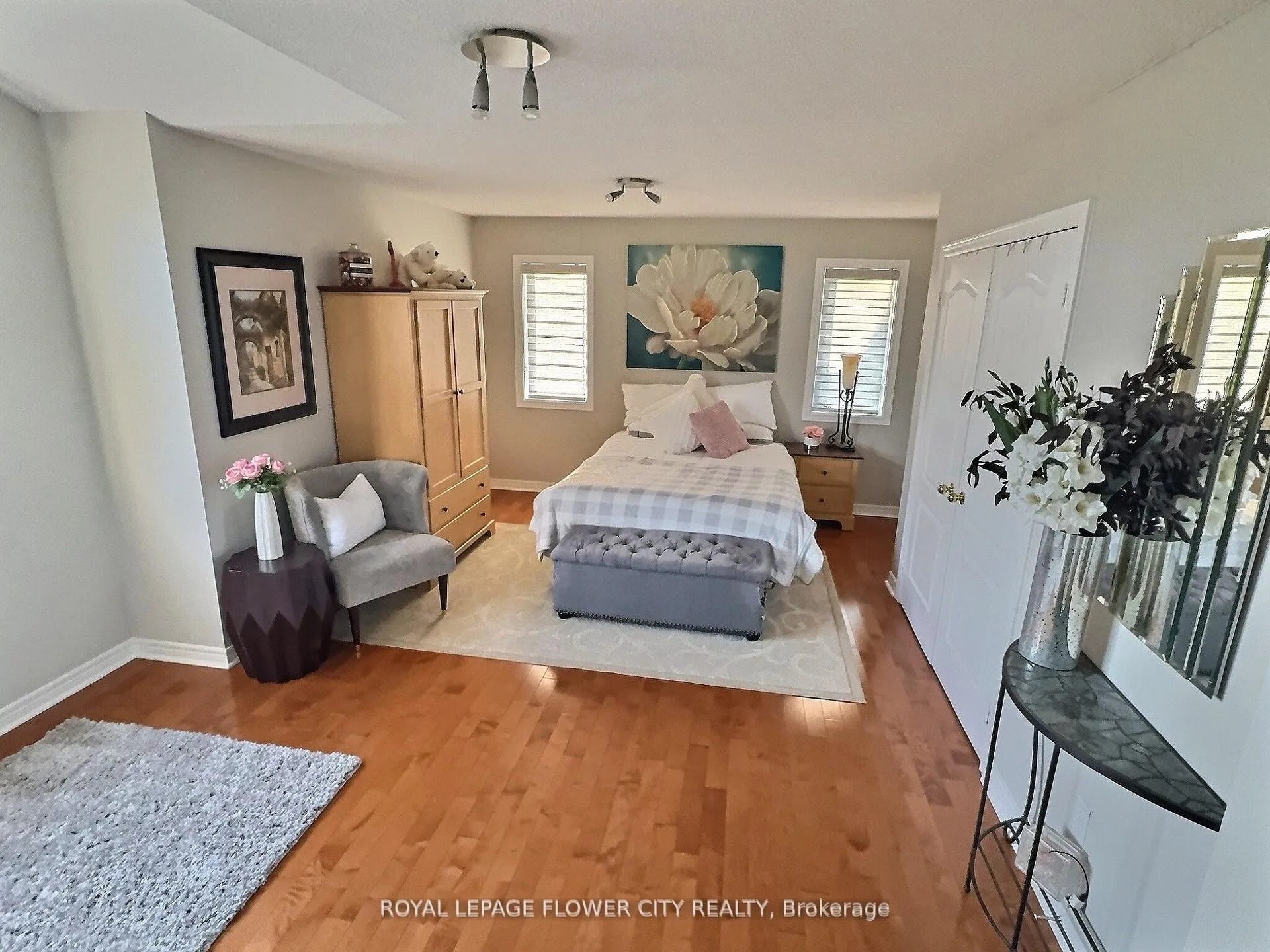 Photo 26 of 70 Colonel Bertram Road, Brampton, Snelgrove — HOMEH