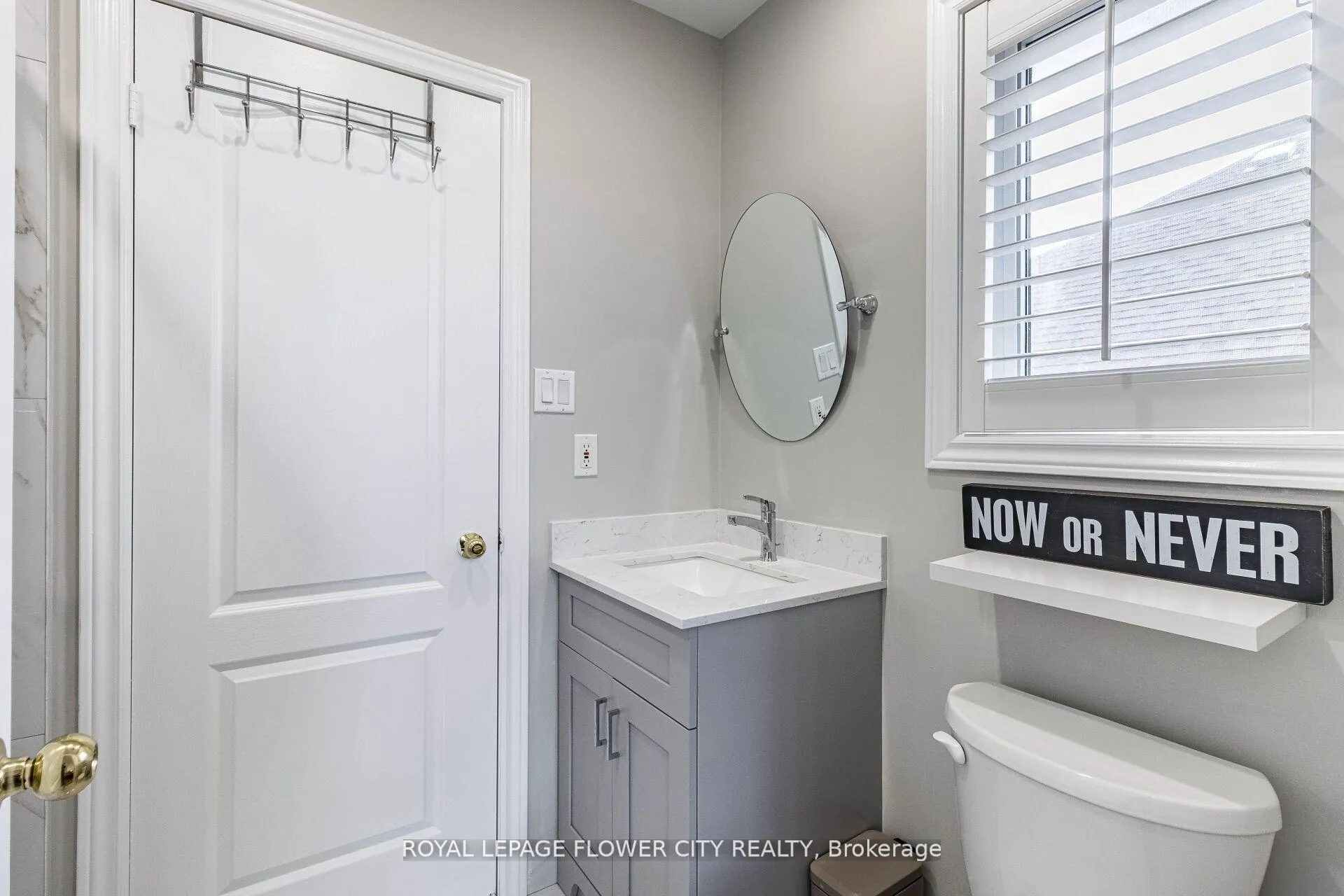 Photo 32 of 70 Colonel Bertram Road, Brampton, Snelgrove — HOMEH