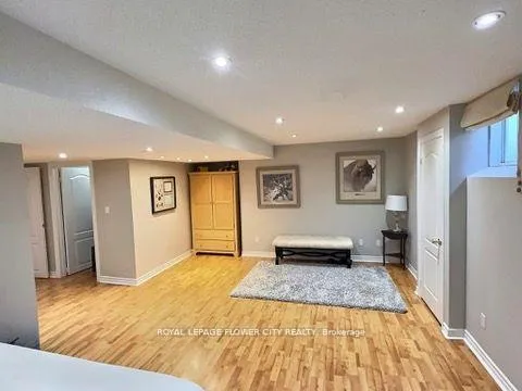 Photo 43 of 70 Colonel Bertram Road, Brampton, Snelgrove — HOMEH