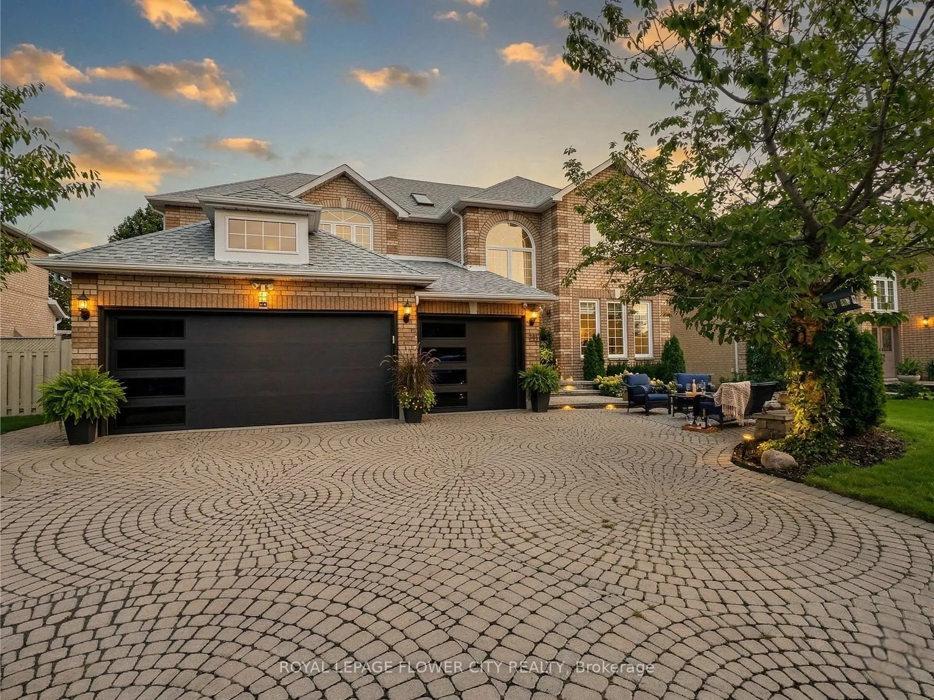 Photo 1 of 70 Colonel Bertram Road, Brampton, Snelgrove — HOMEH