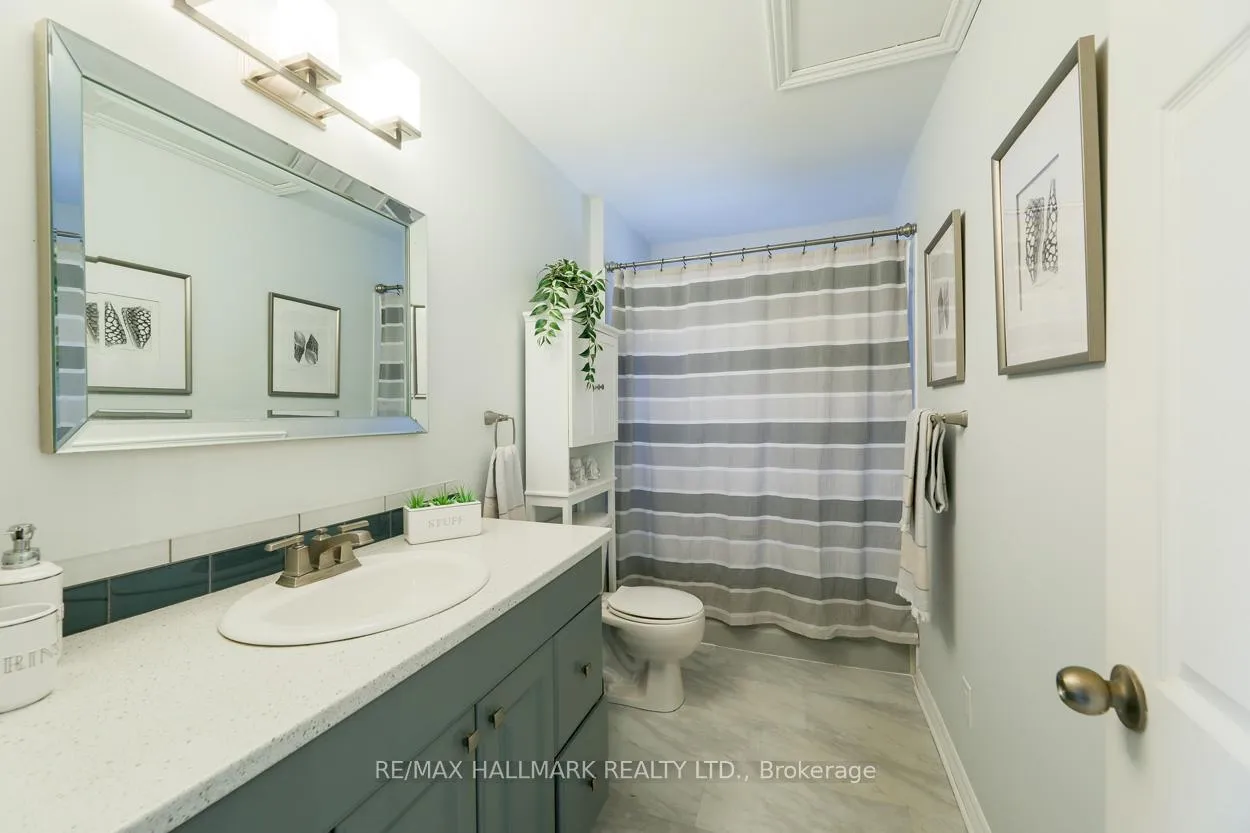 Photo 11 of 28 Lynn Road, Scarborough, Birchcliffe-Cliffside — HOMEH