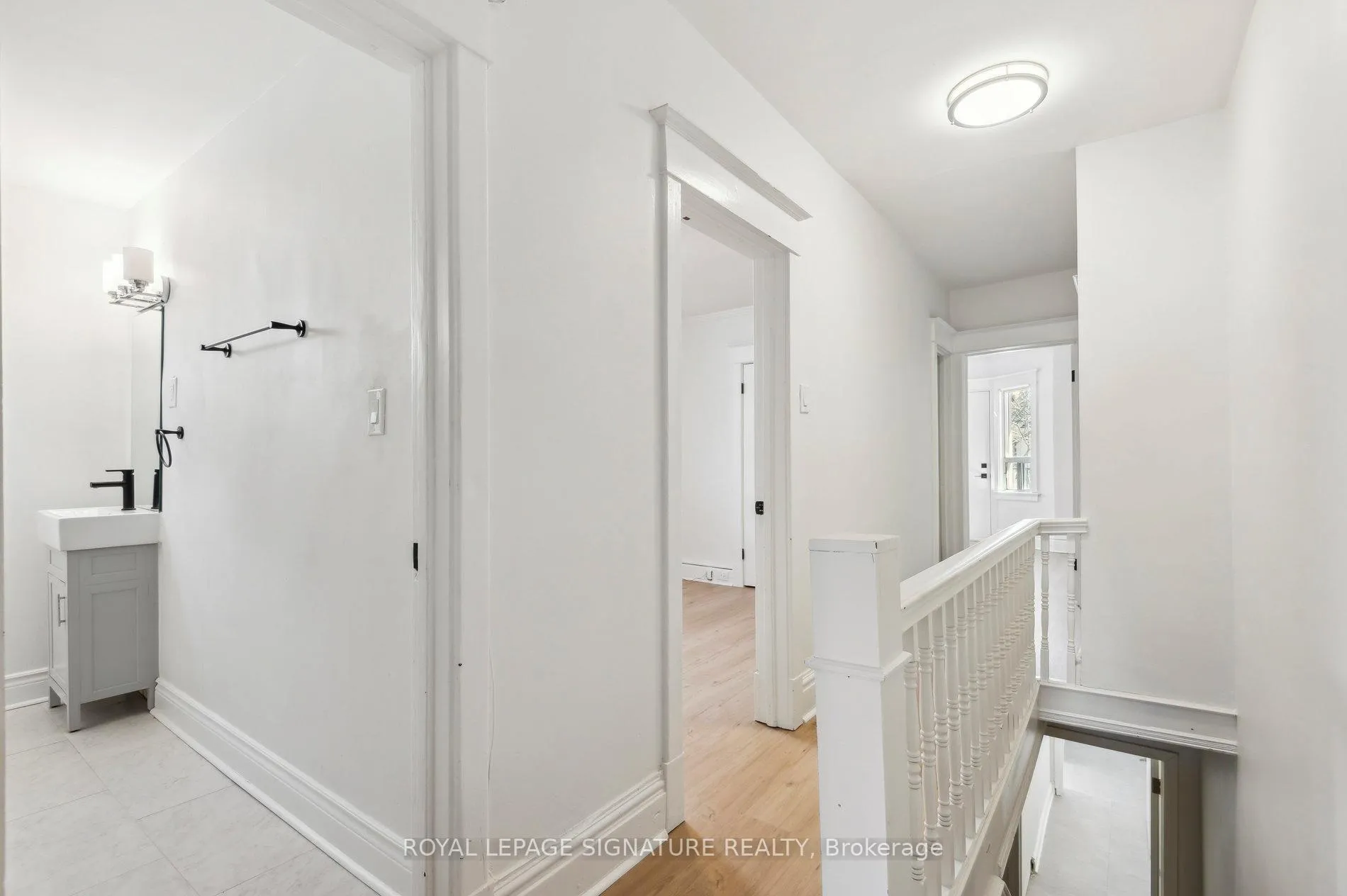 Photo 22 of 176 Gillard Avenue, Toronto, Greenwood-Coxwell — HOMEH