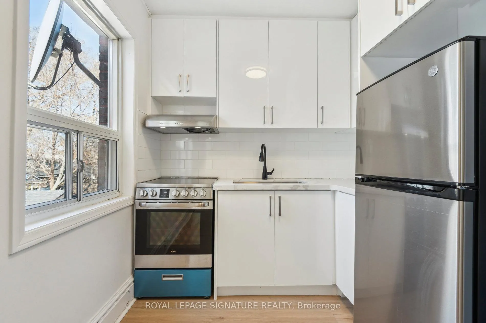 Photo 33 of 176 Gillard Avenue, Toronto, Greenwood-Coxwell — HOMEH