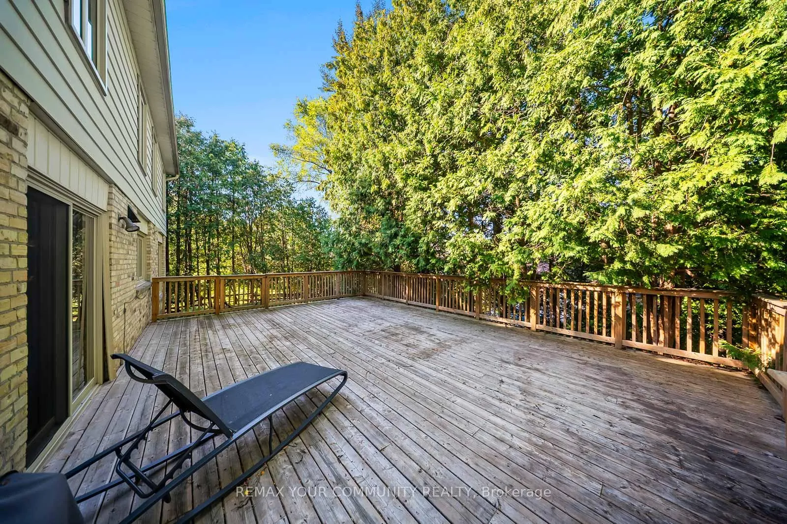 Photo 46 of 8 Spinning Wheel Court, Markham, Bayview Glen — HOMEH