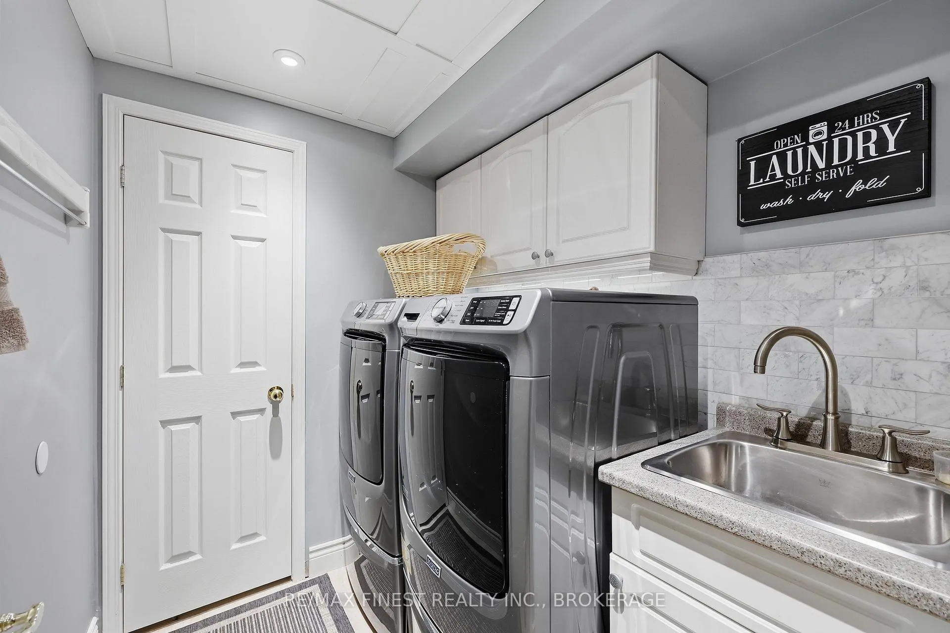 Photo 39 of 855 Marsh Crescent, Kingston, North of Taylor-Kidd Blvd — HOMEH