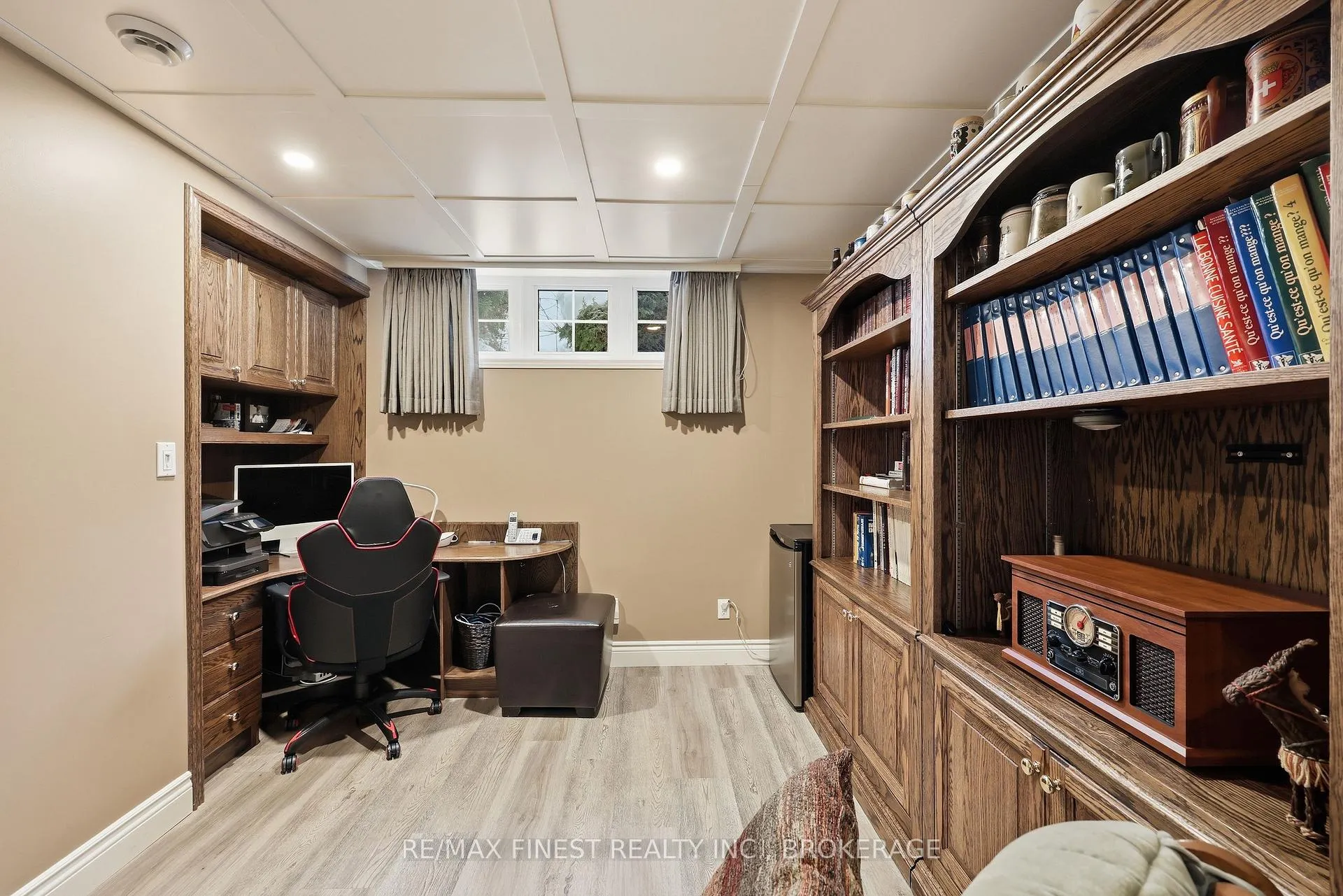 Photo 45 of 855 Marsh Crescent, Kingston, North of Taylor-Kidd Blvd — HOMEH
