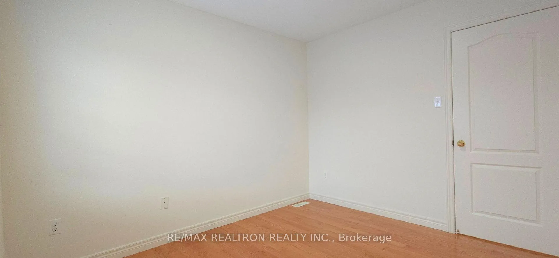 Photo 14 of 25 Fitzroy Avenue, Markham, Wismer — HOMEH