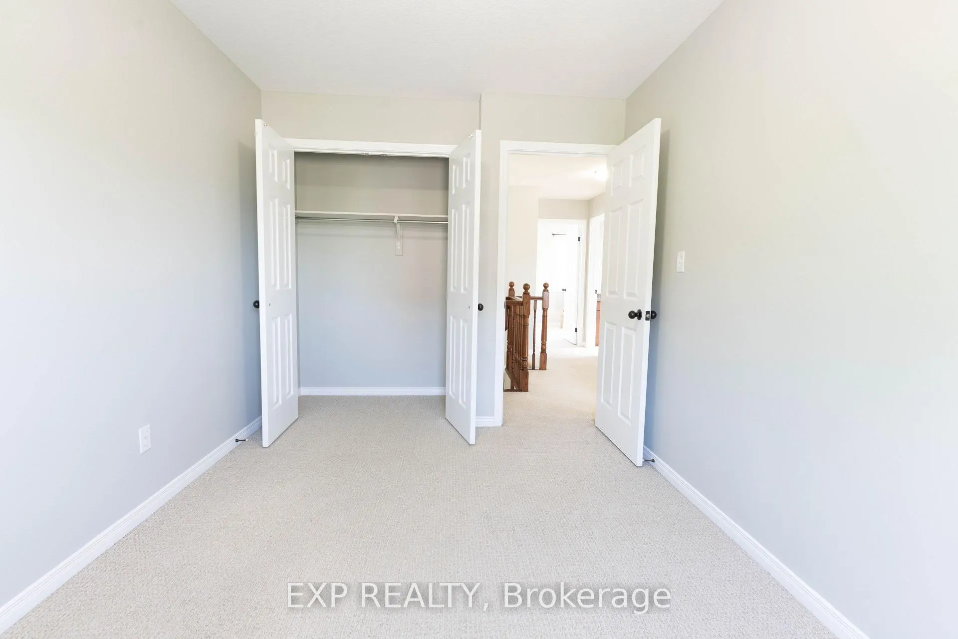Photo 37 of 1319 Countrystone Drive, Kitchener, Highland West — HOMEH