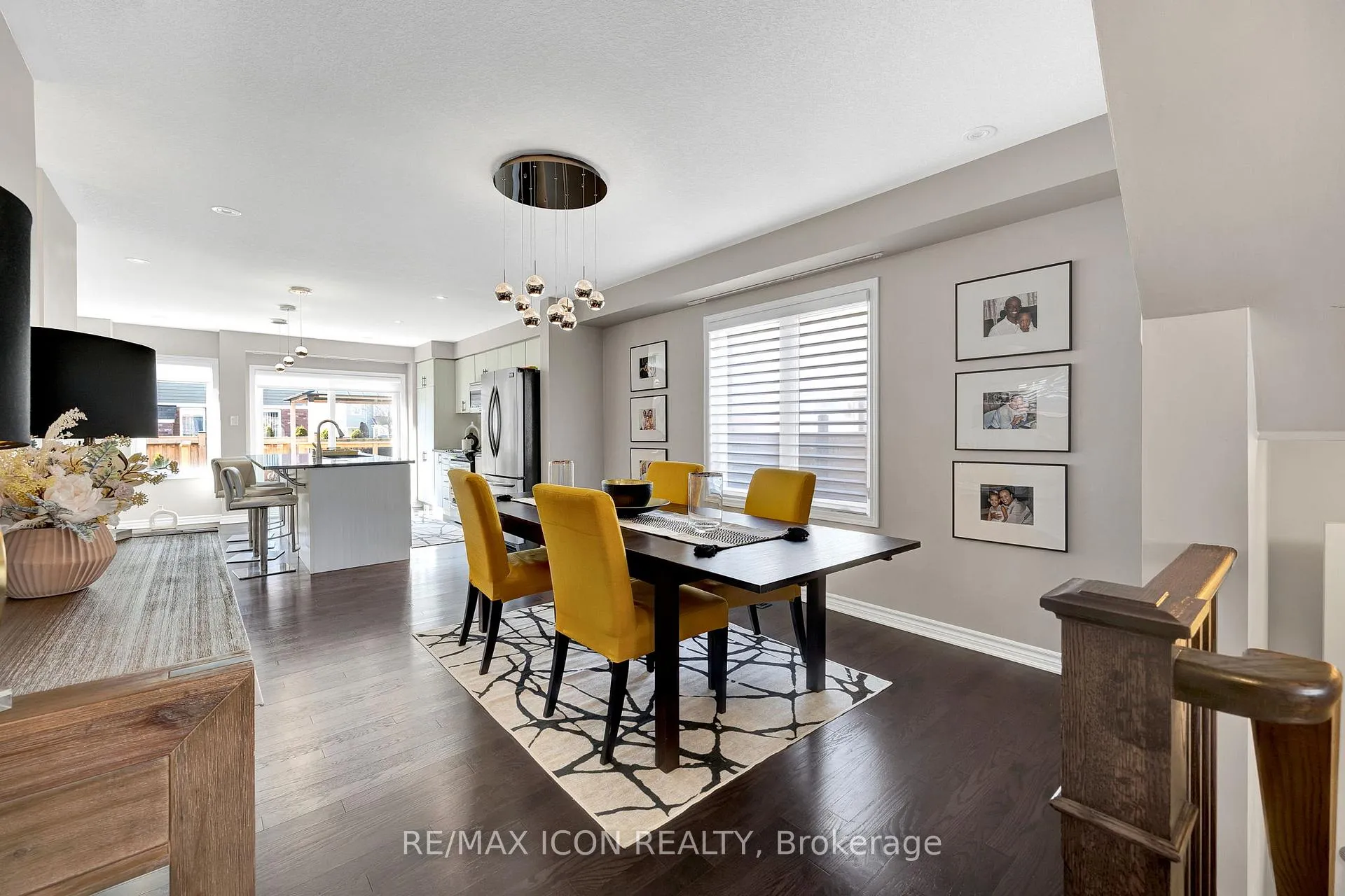 Photo 4 of 262 Grovehill Crescent, Kitchener — HOMEH