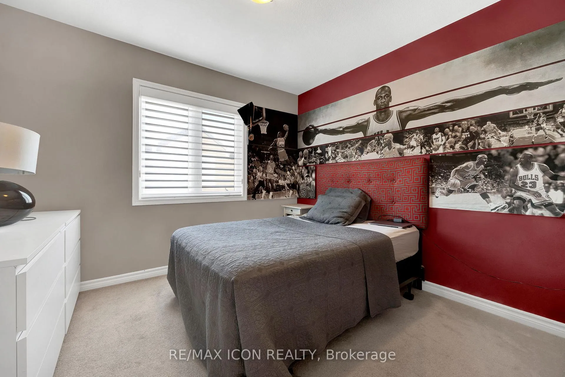 Photo 18 of 262 Grovehill Crescent, Kitchener — HOMEH