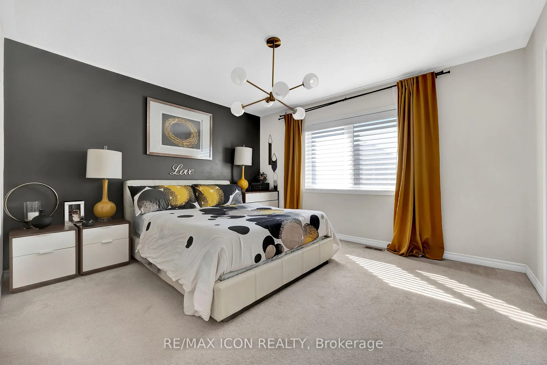 Photo 24 of 262 Grovehill Crescent, Kitchener — HOMEH