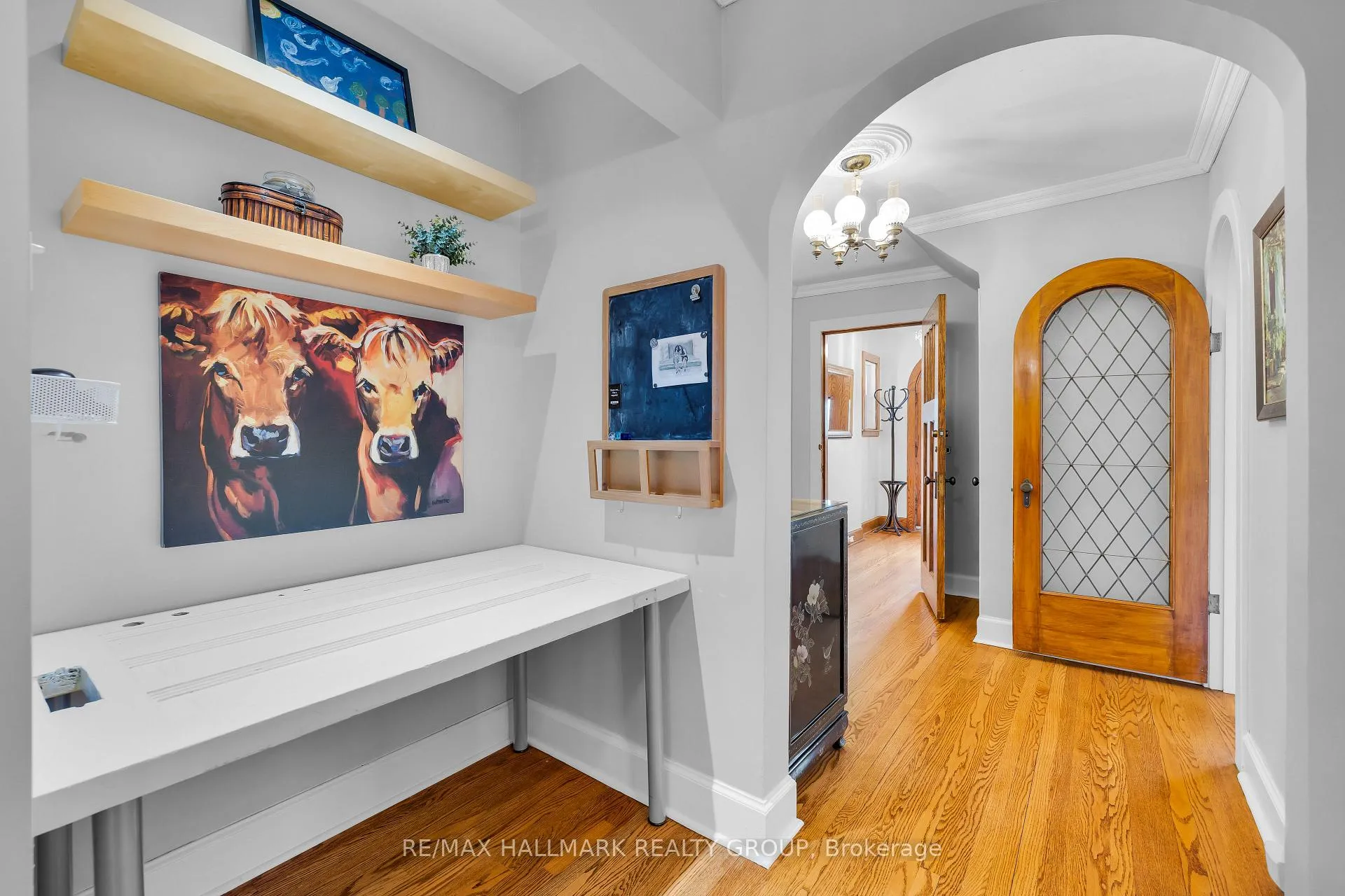 Photo 14 of 1 Iona Street, Ottawa, Ottawa West — HOMEH