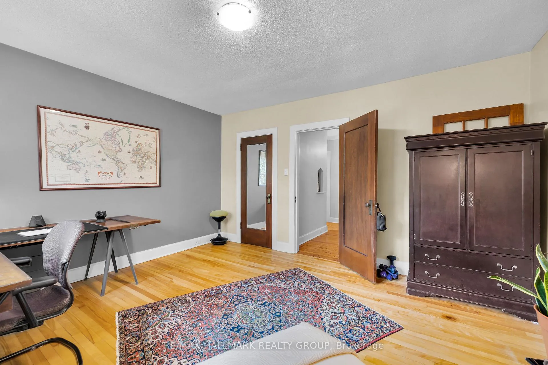 Photo 16 of 1 Iona Street, Ottawa, Ottawa West — HOMEH