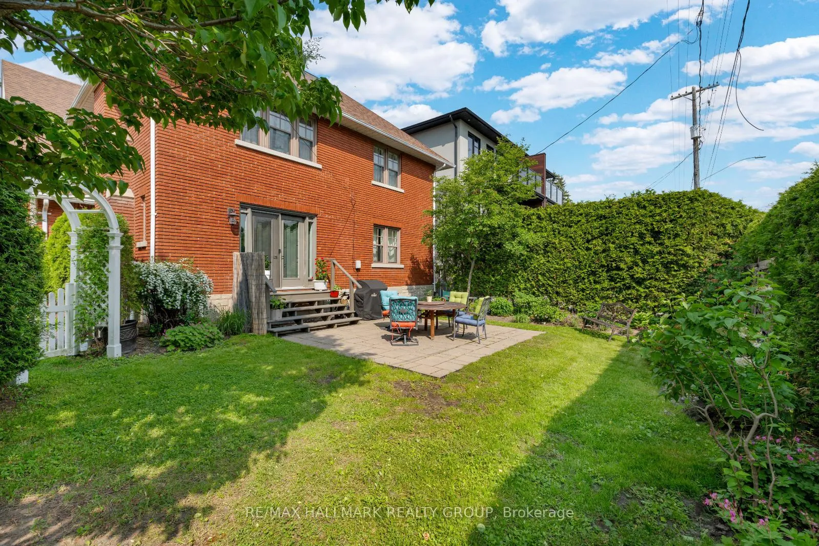 Photo 40 of 1 Iona Street, Ottawa, Ottawa West — HOMEH